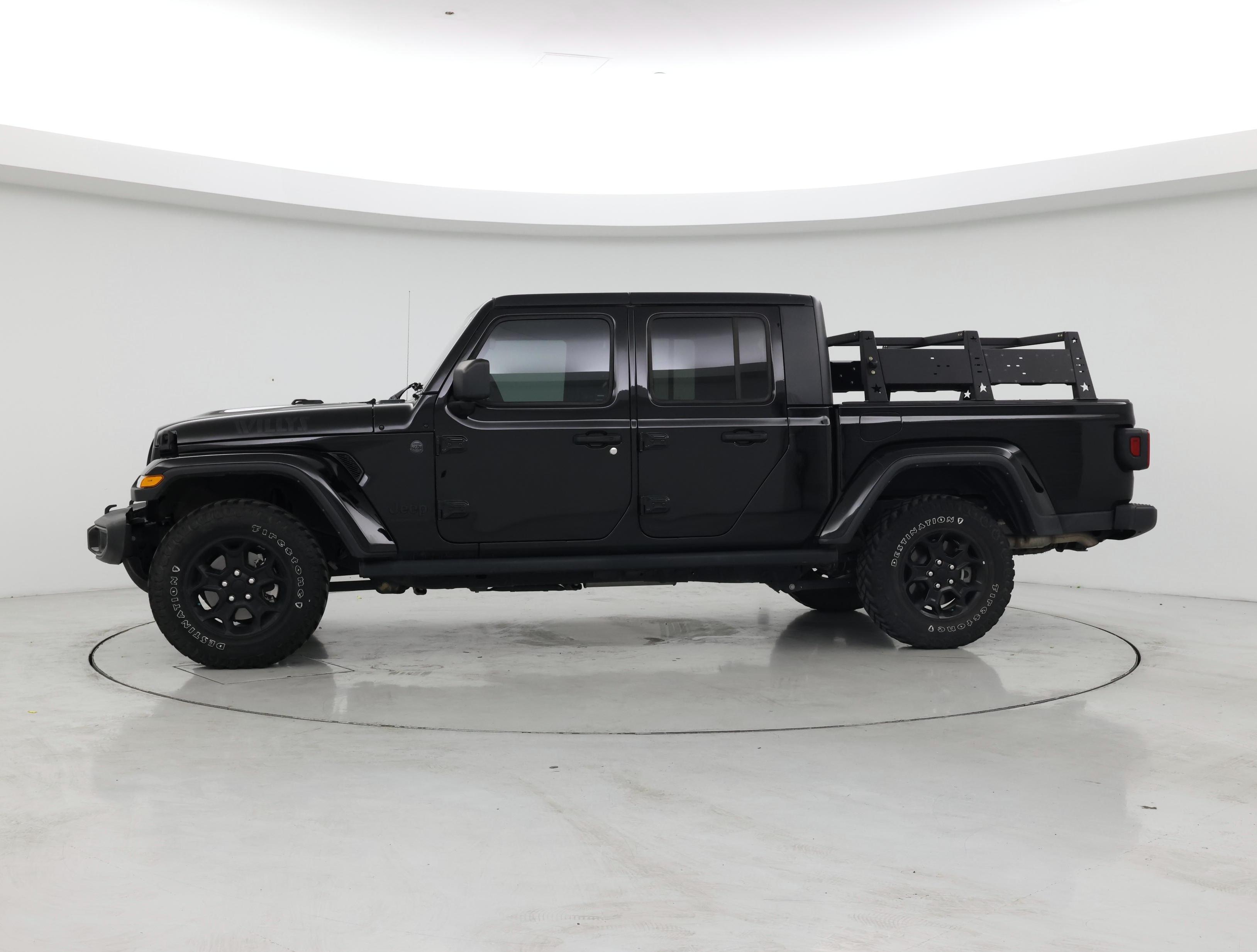 Thumbnail: 2023 Jeep Gladiator - 3