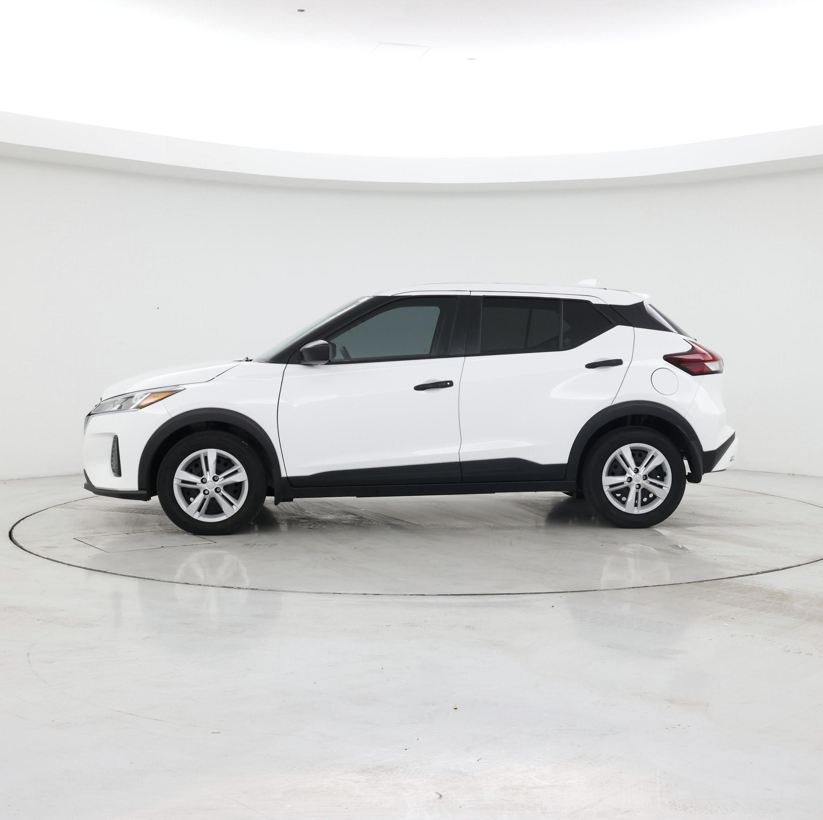 Thumbnail: 2024 Nissan Kicks - 3