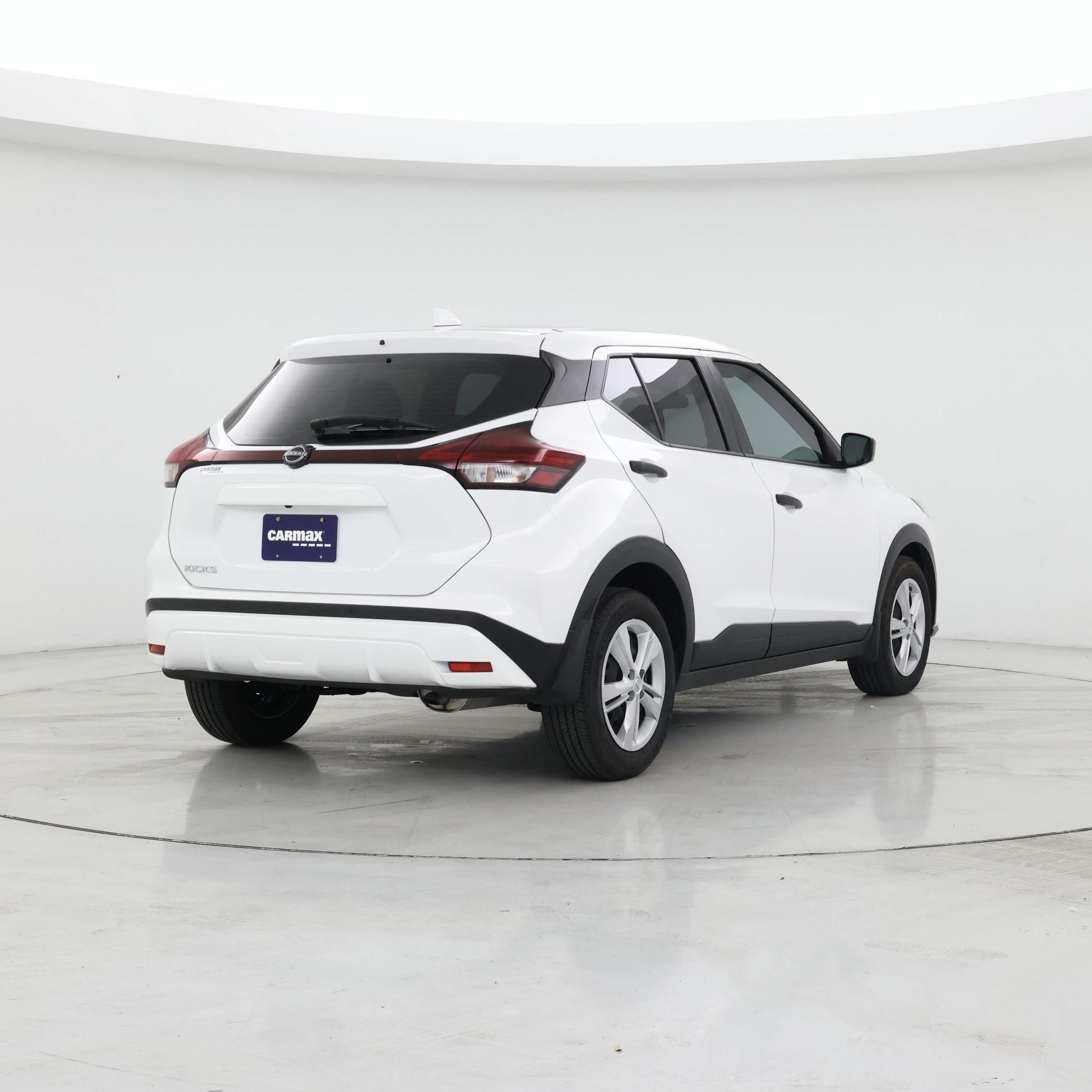 Thumbnail: 2024 Nissan Kicks - 8