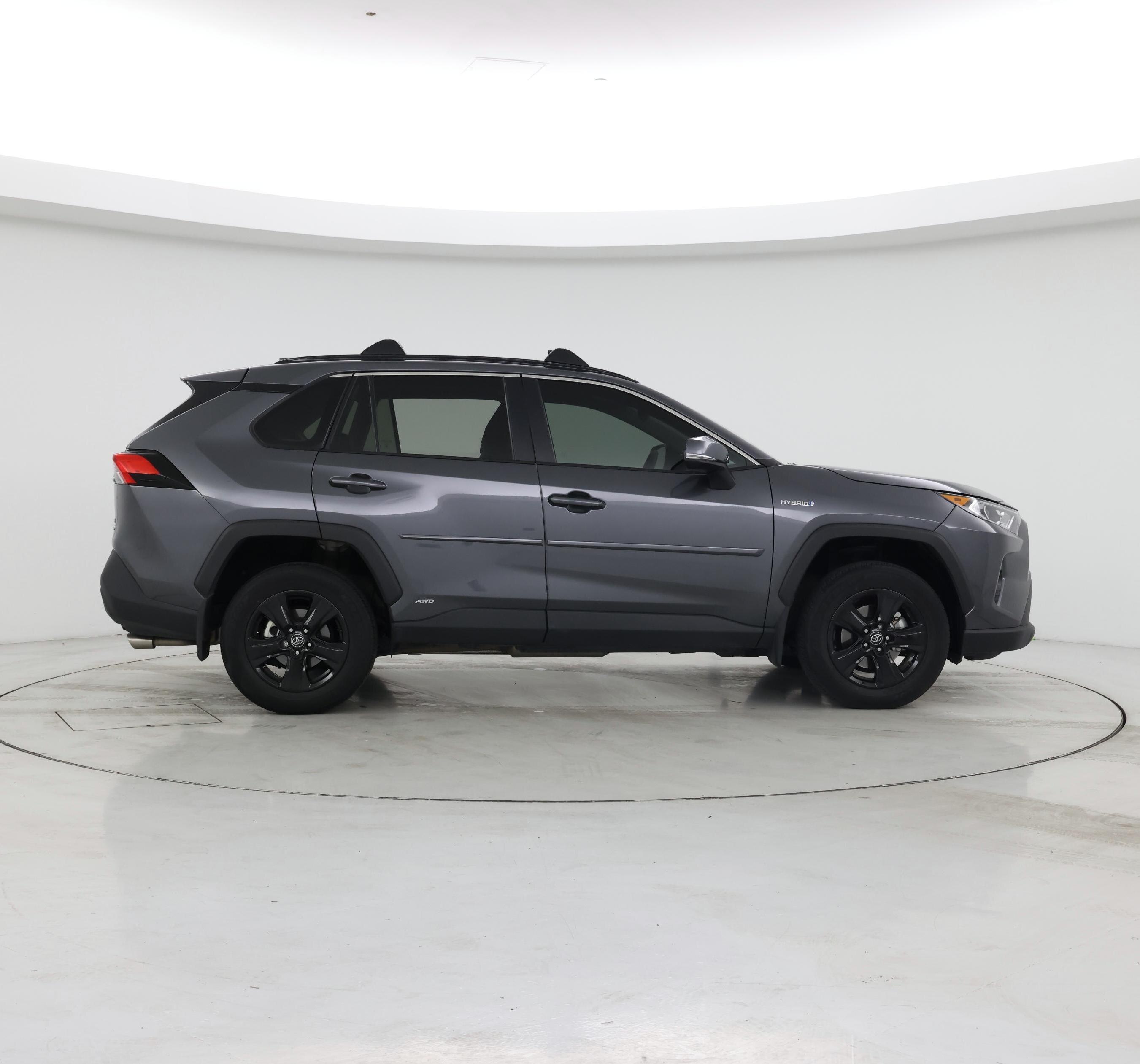 Thumbnail: 2020 Toyota RAV4 - 7