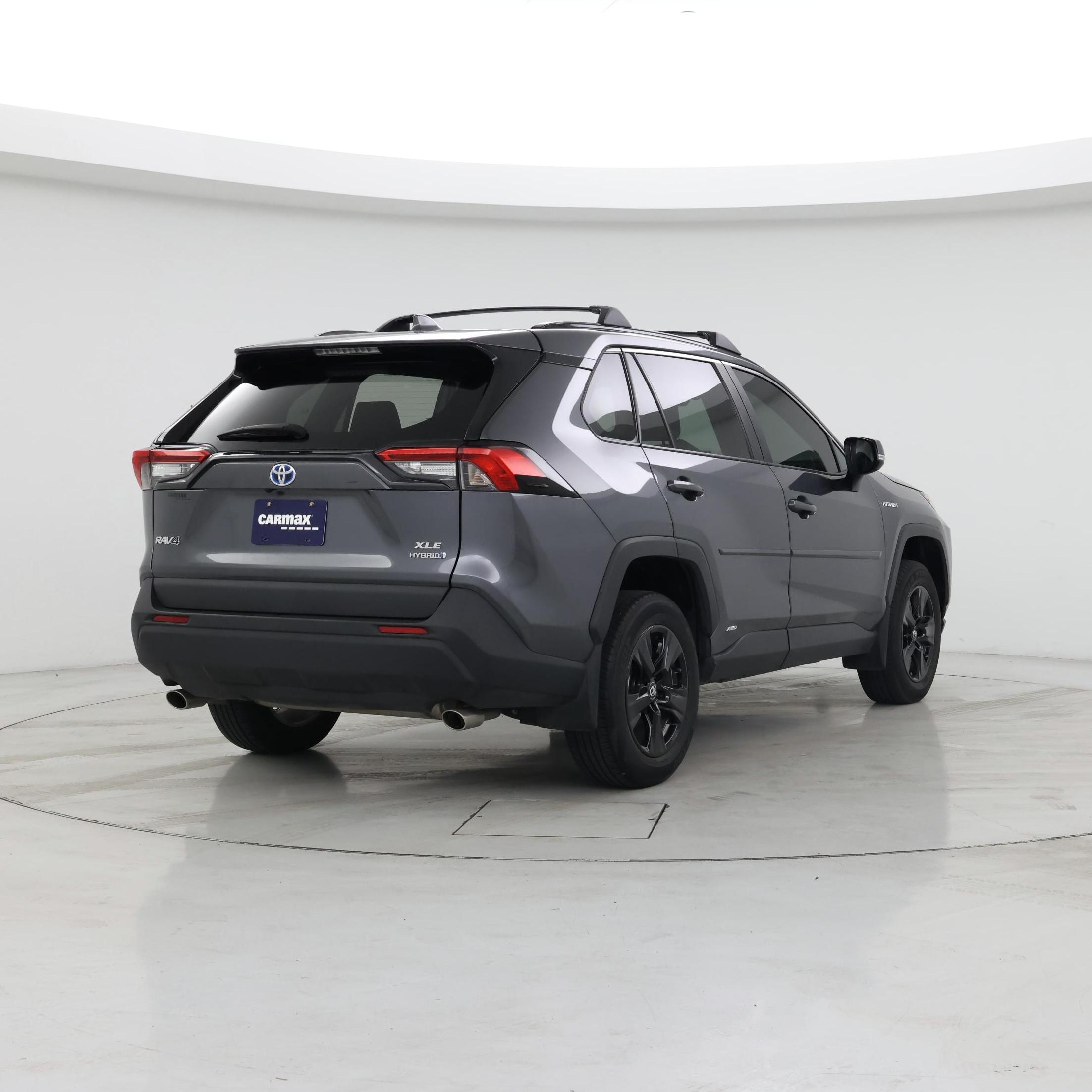 Thumbnail: 2020 Toyota RAV4 - 8