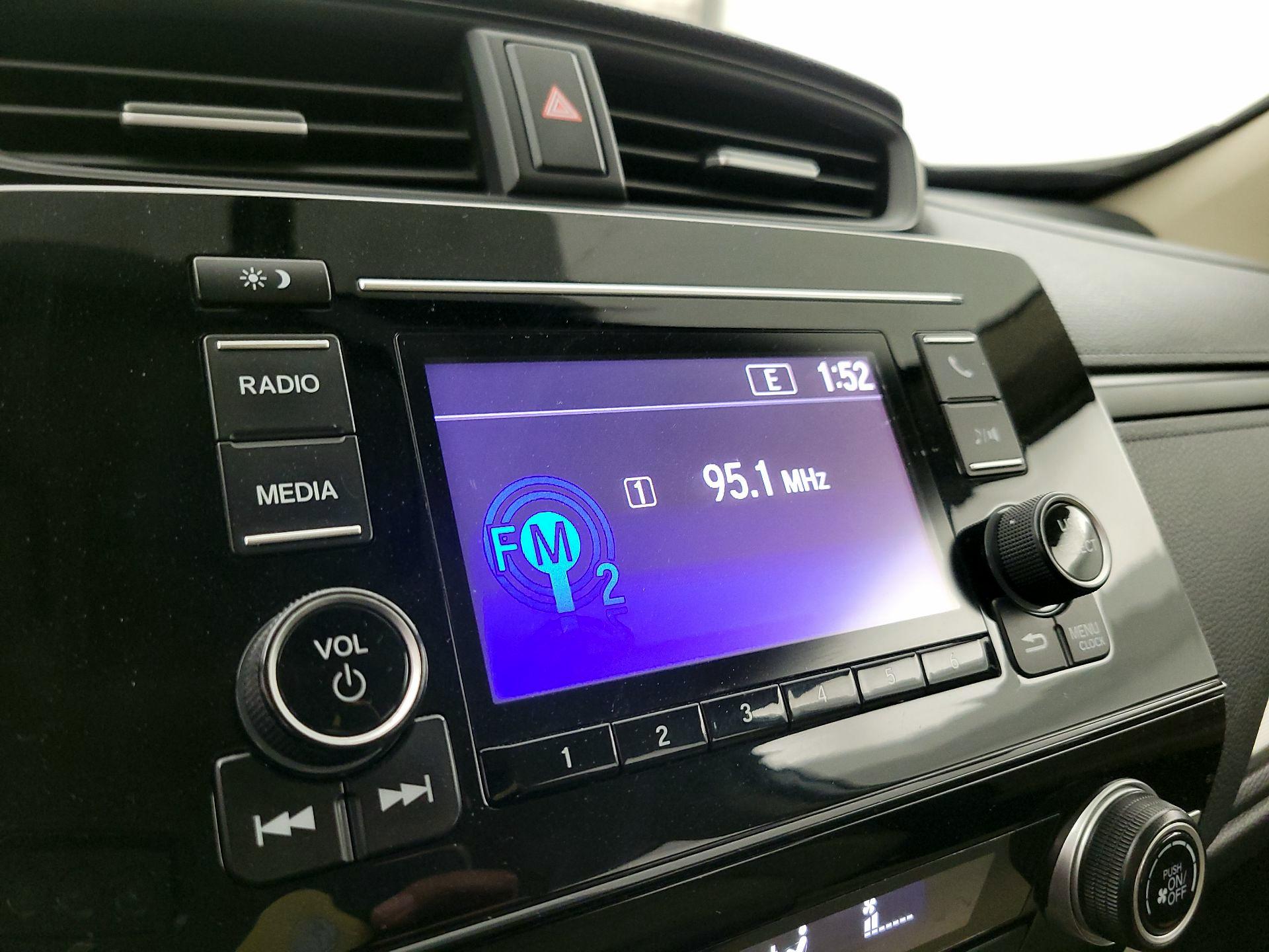 Thumbnail: 2018 Honda CR-V - 15