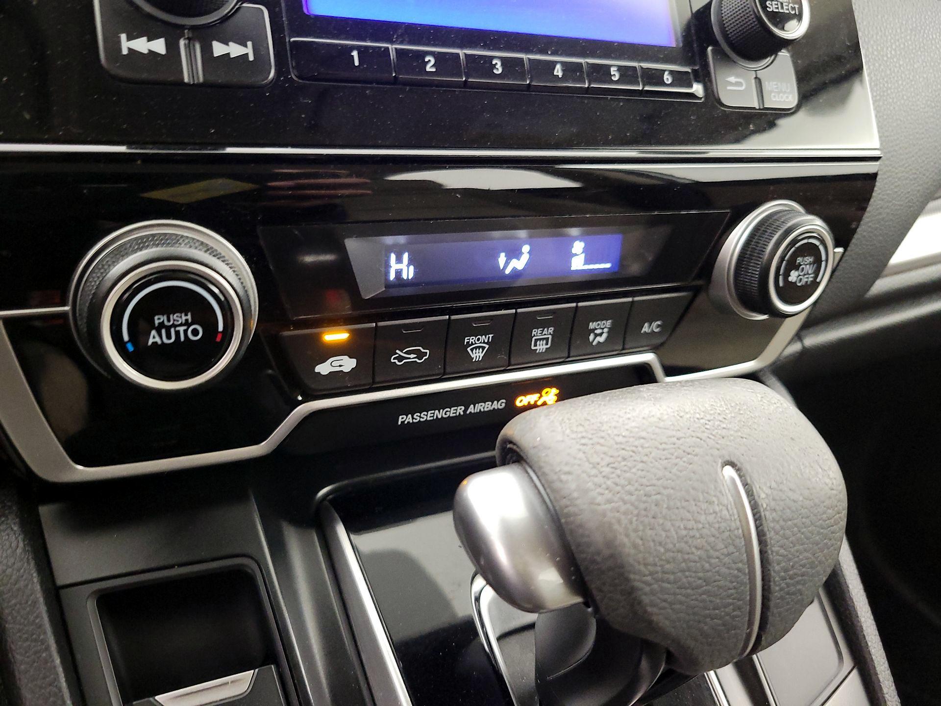 Thumbnail: 2018 Honda CR-V - 16