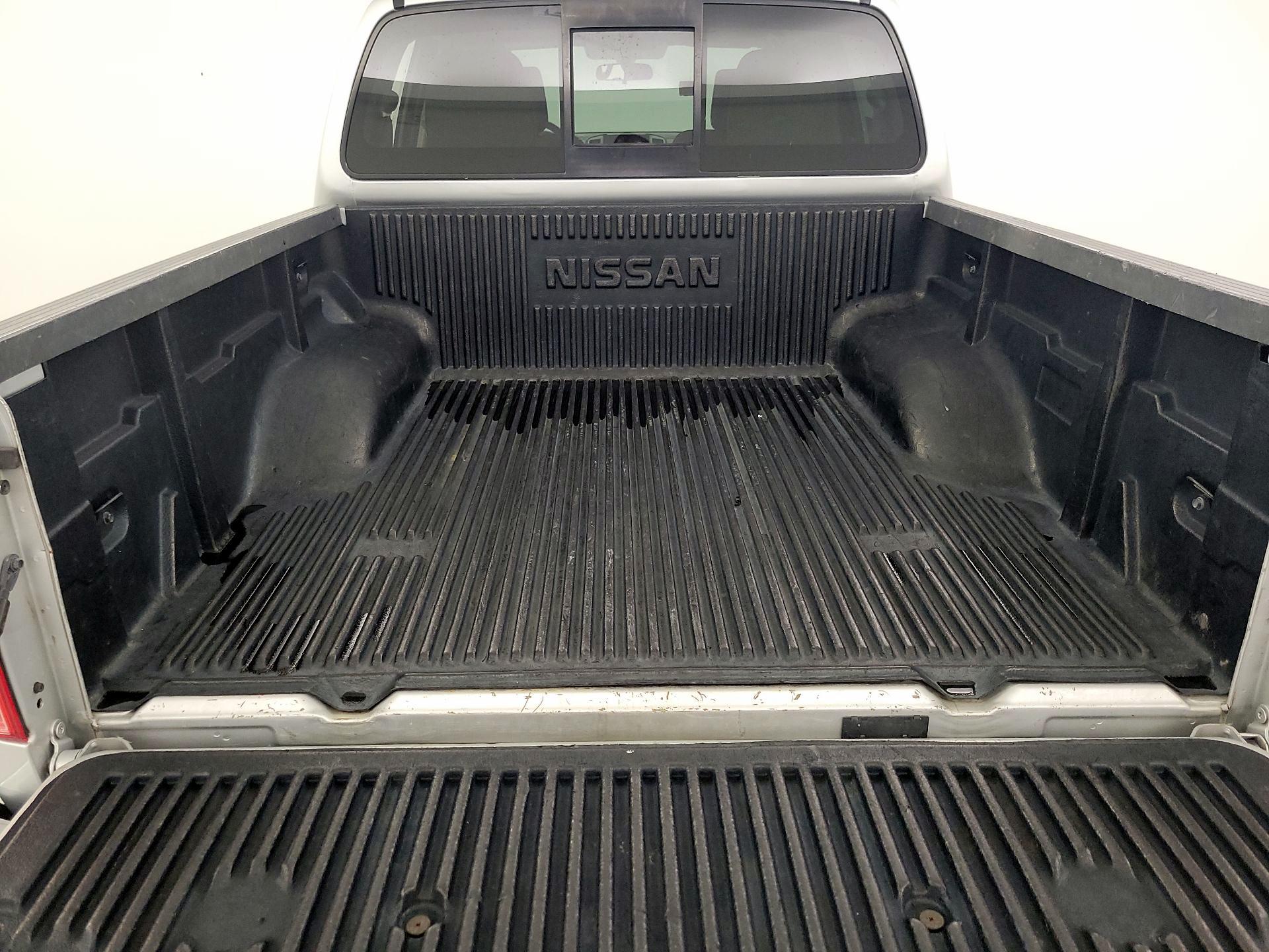 Thumbnail: 2015 Nissan Frontier - 19