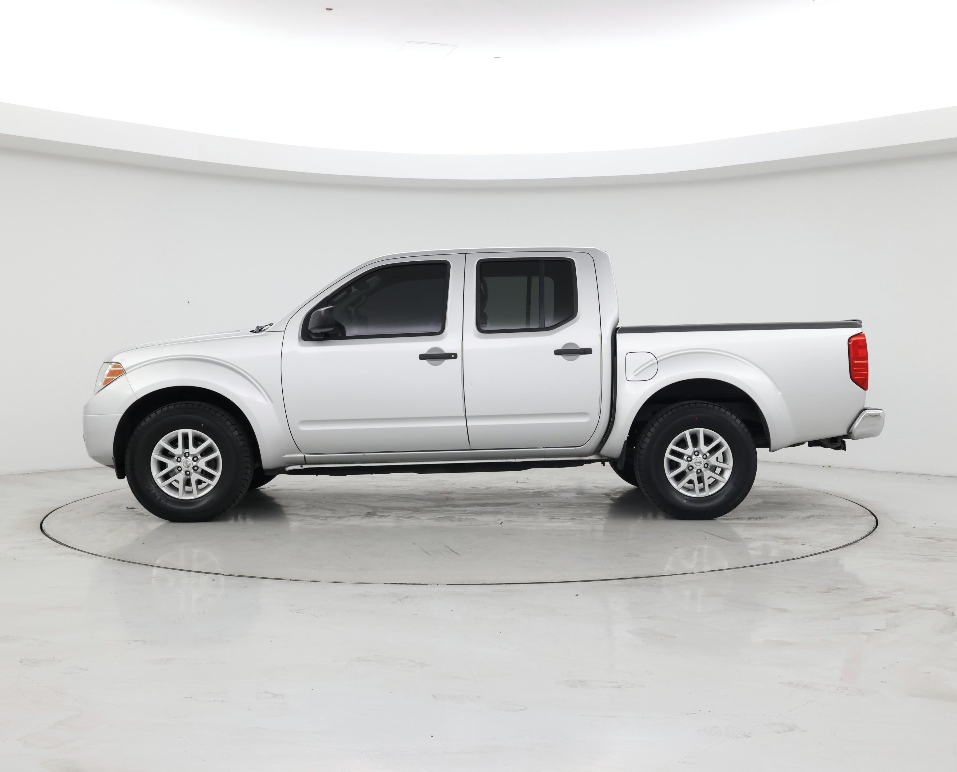 Thumbnail: 2015 Nissan Frontier - 3