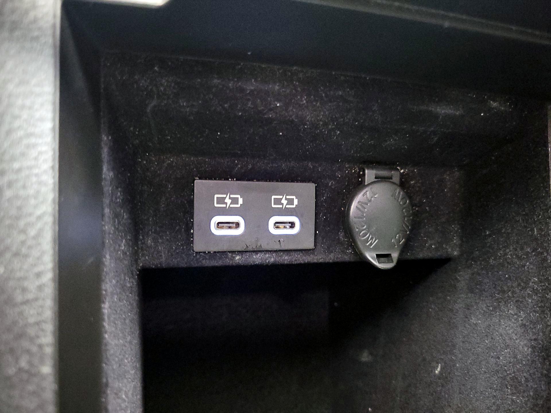 Thumbnail: 2024 Lexus ES - 18