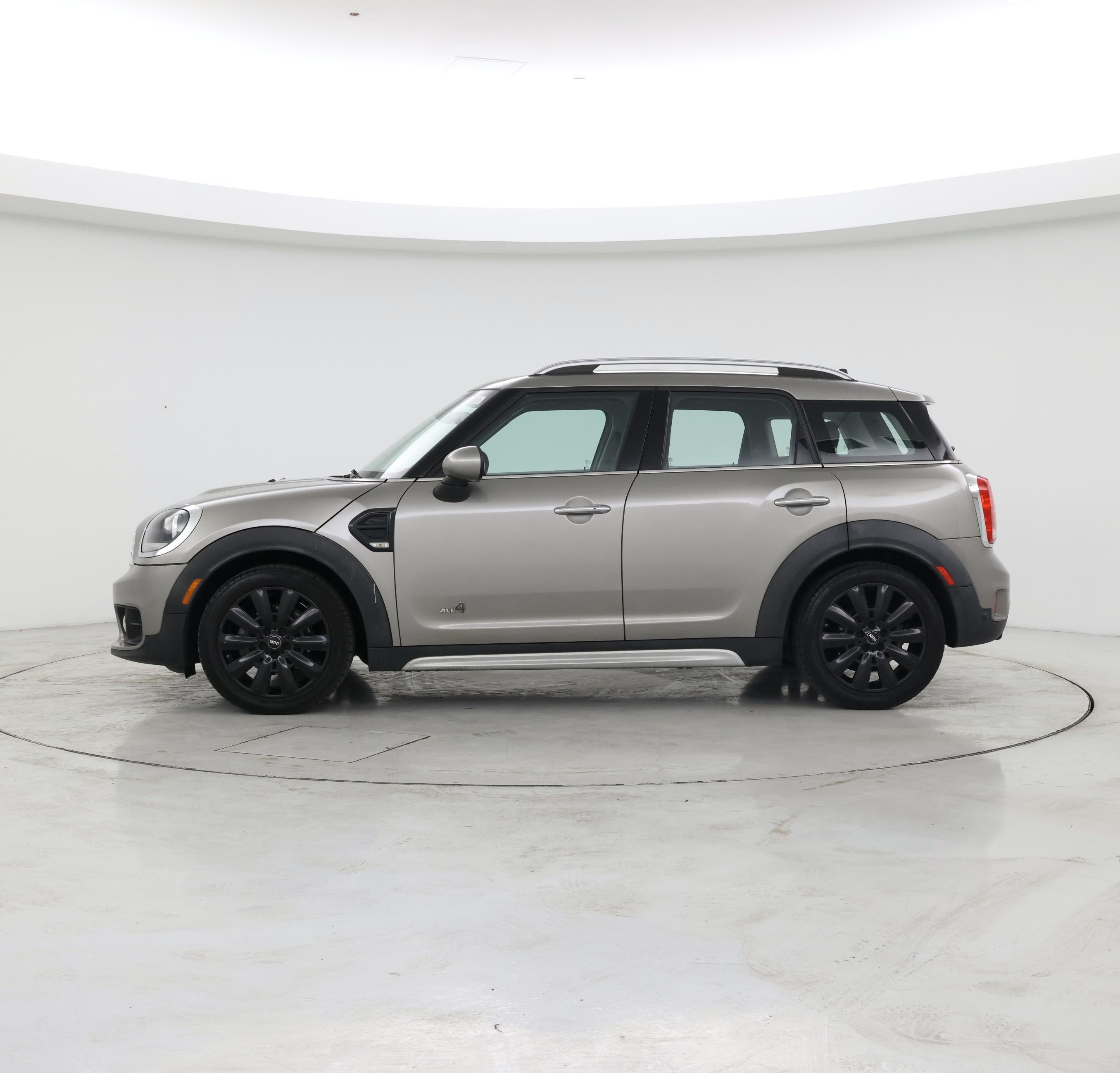 Thumbnail: 2018 MINI Cooper Countryman - 3
