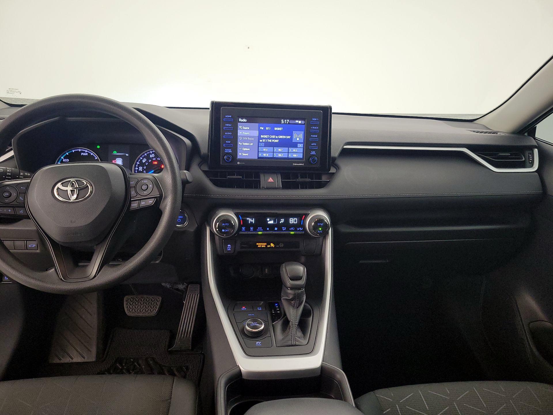 Thumbnail: 2021 Toyota RAV4 - 9