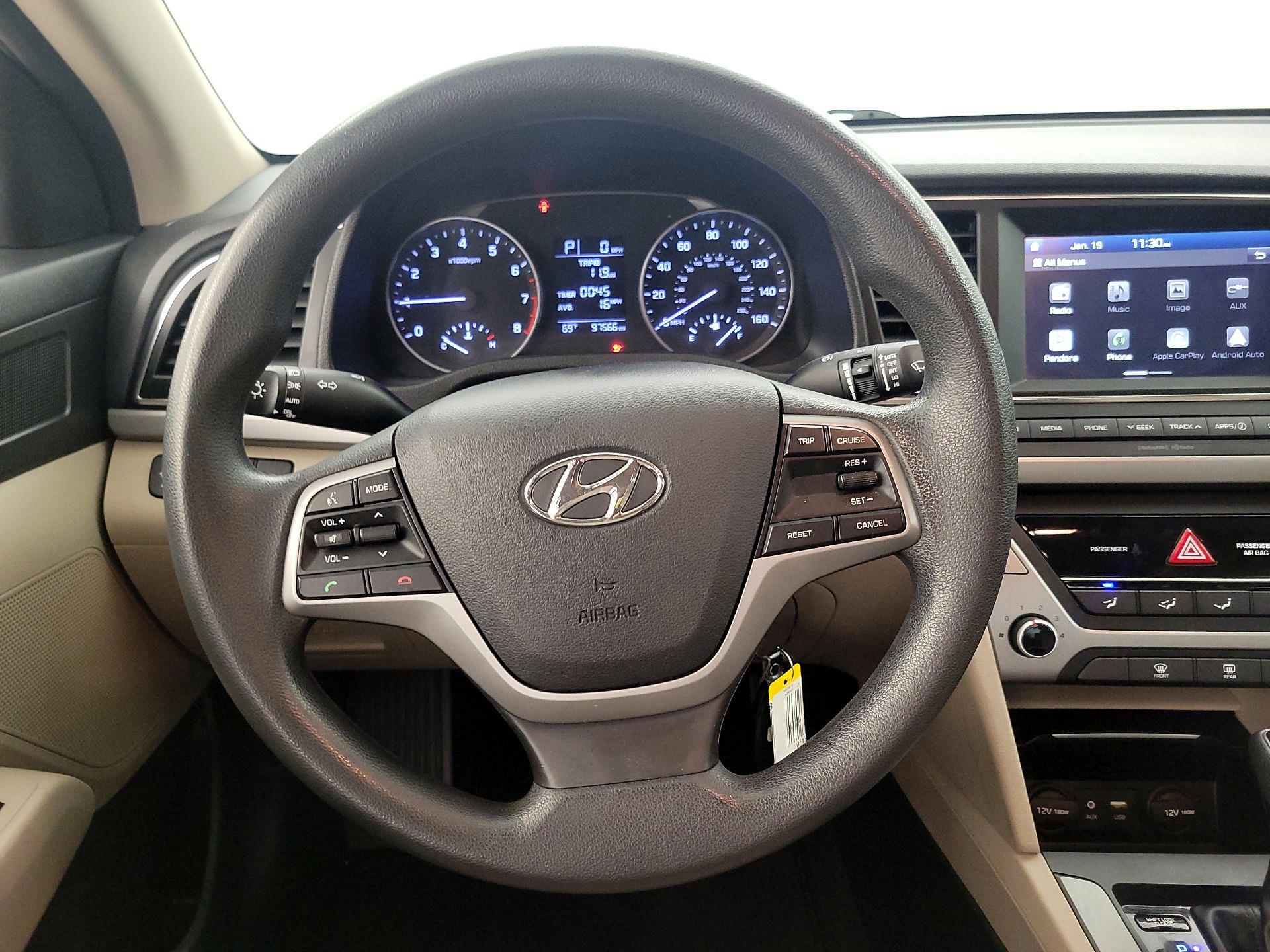 Thumbnail: 2017 Hyundai Elantra - 10