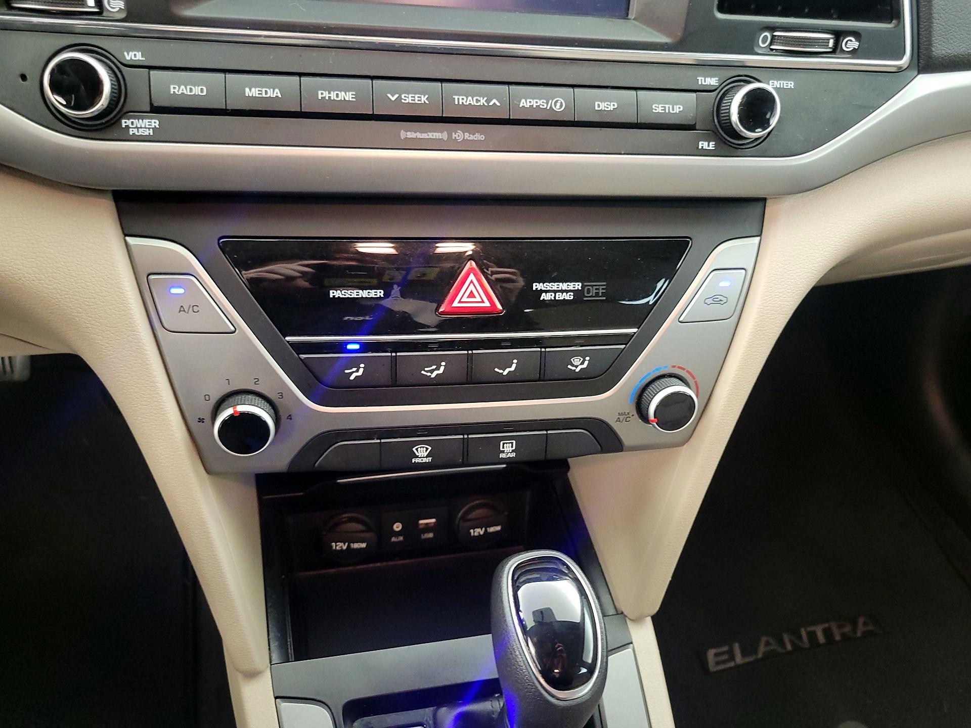 Thumbnail: 2017 Hyundai Elantra - 16