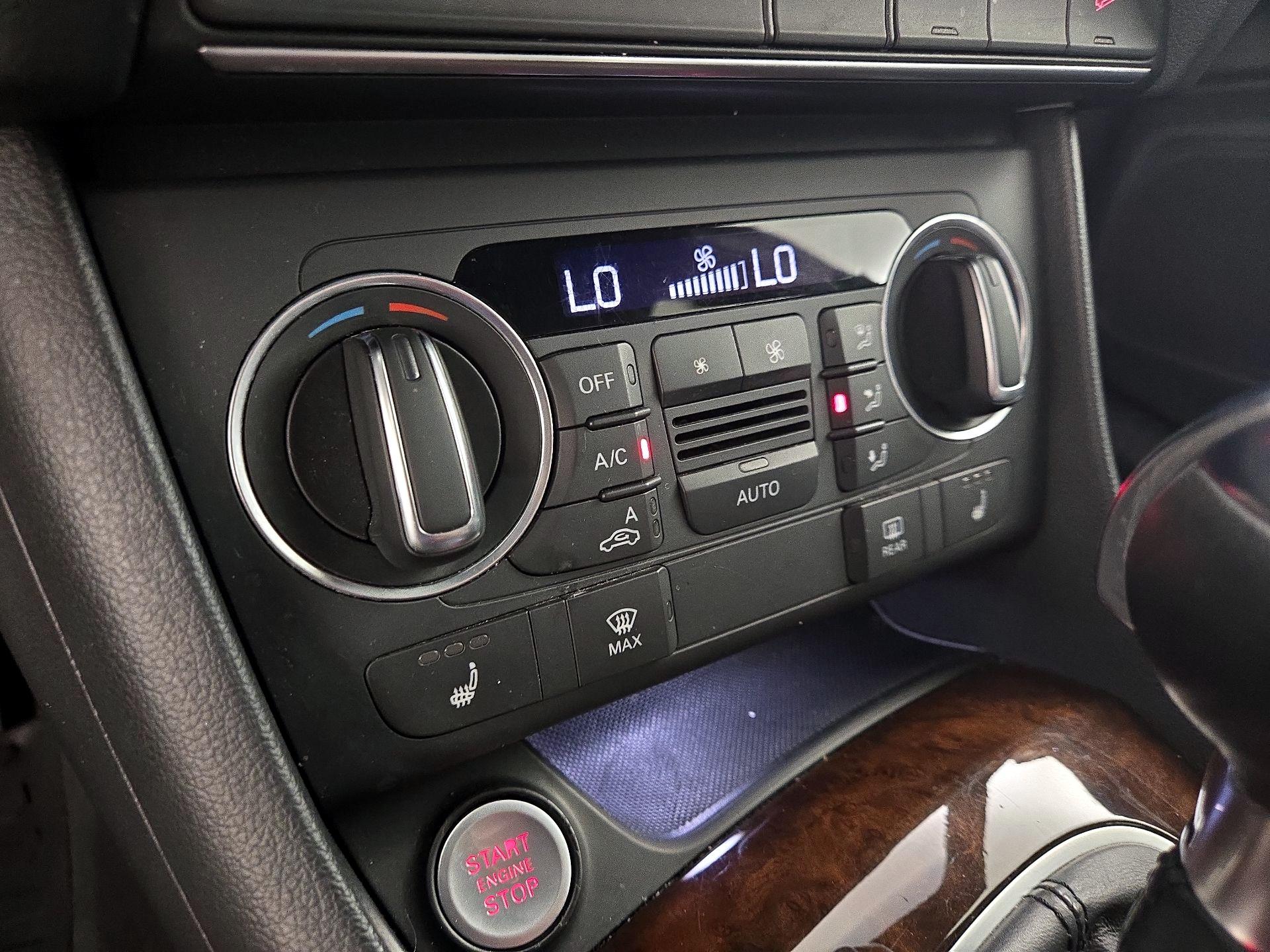 Thumbnail: 2016 Audi Q3 - 17