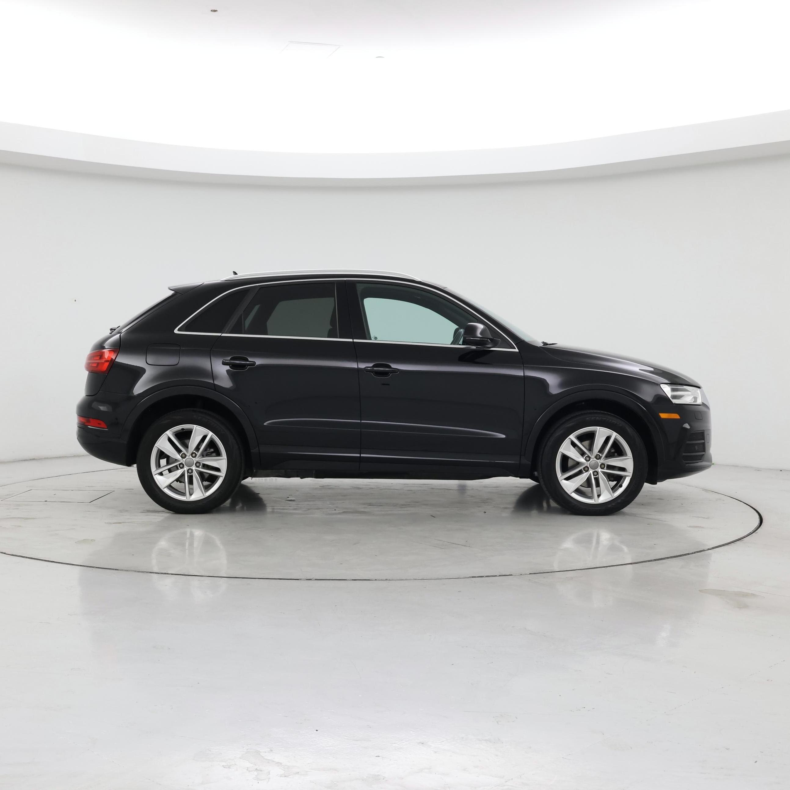 Thumbnail: 2016 Audi Q3 - 7
