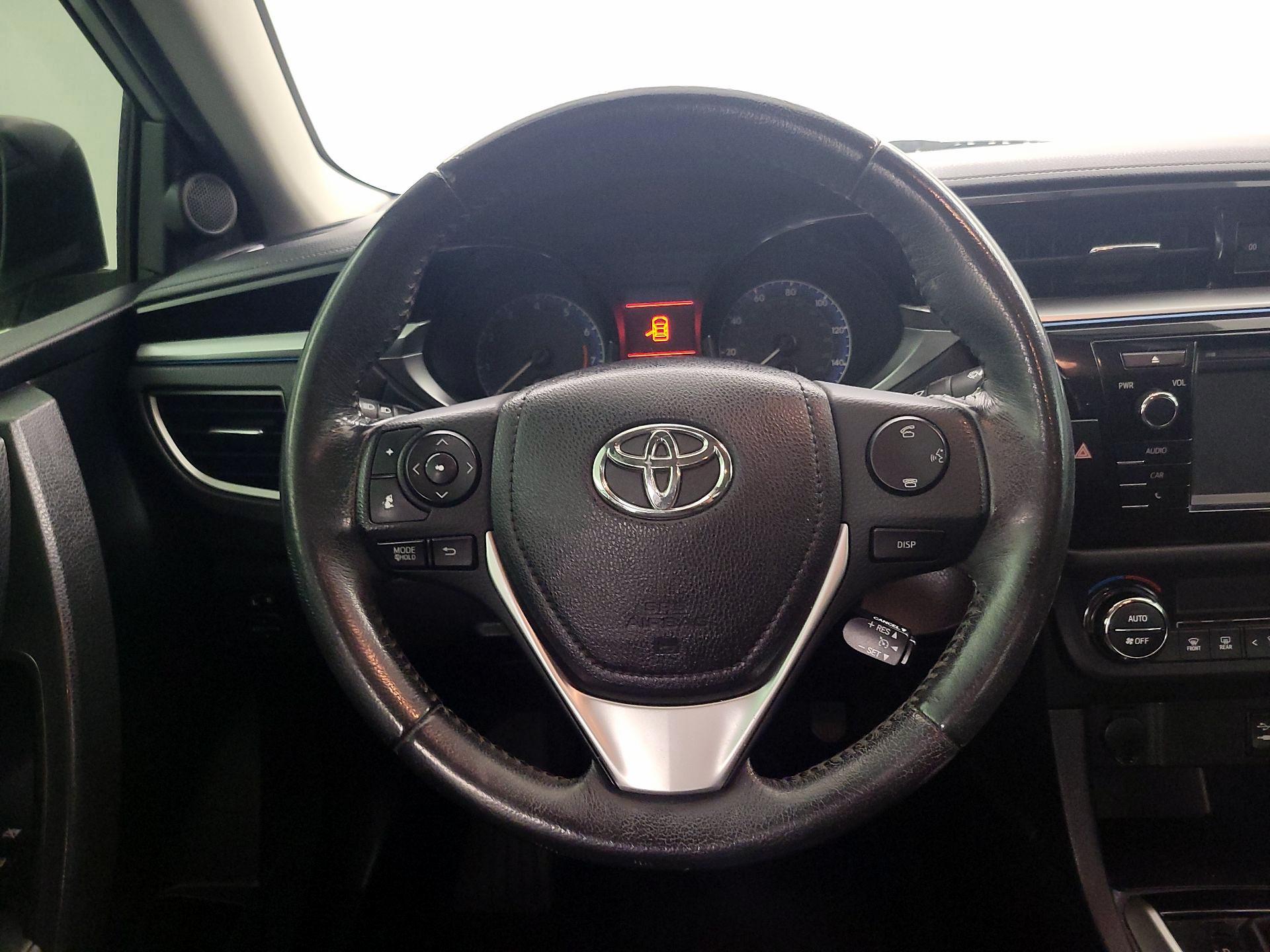 Thumbnail: 2014 Toyota Corolla - 10