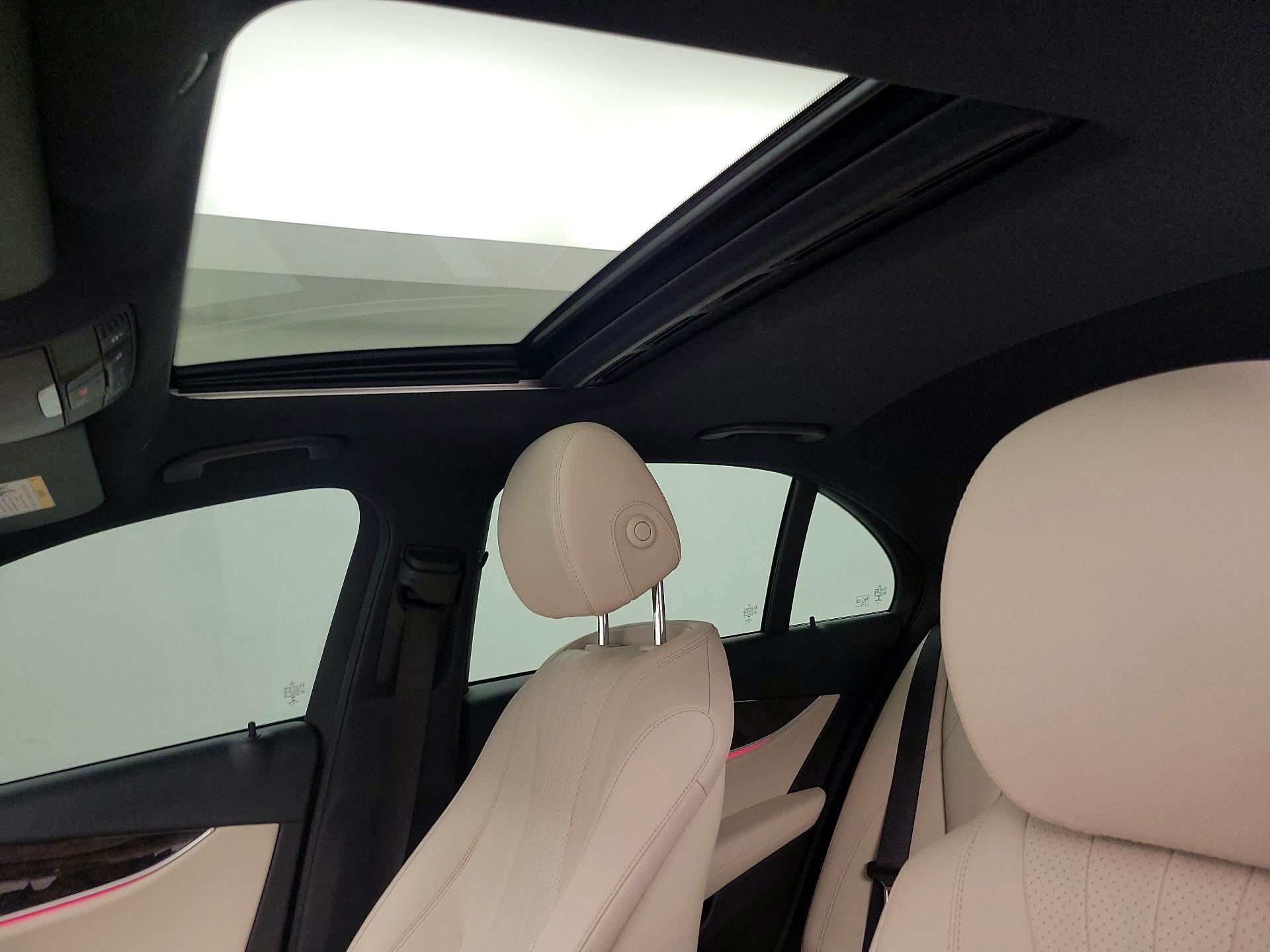 Thumbnail: 2019 Mercedes-Benz E-Class - 20