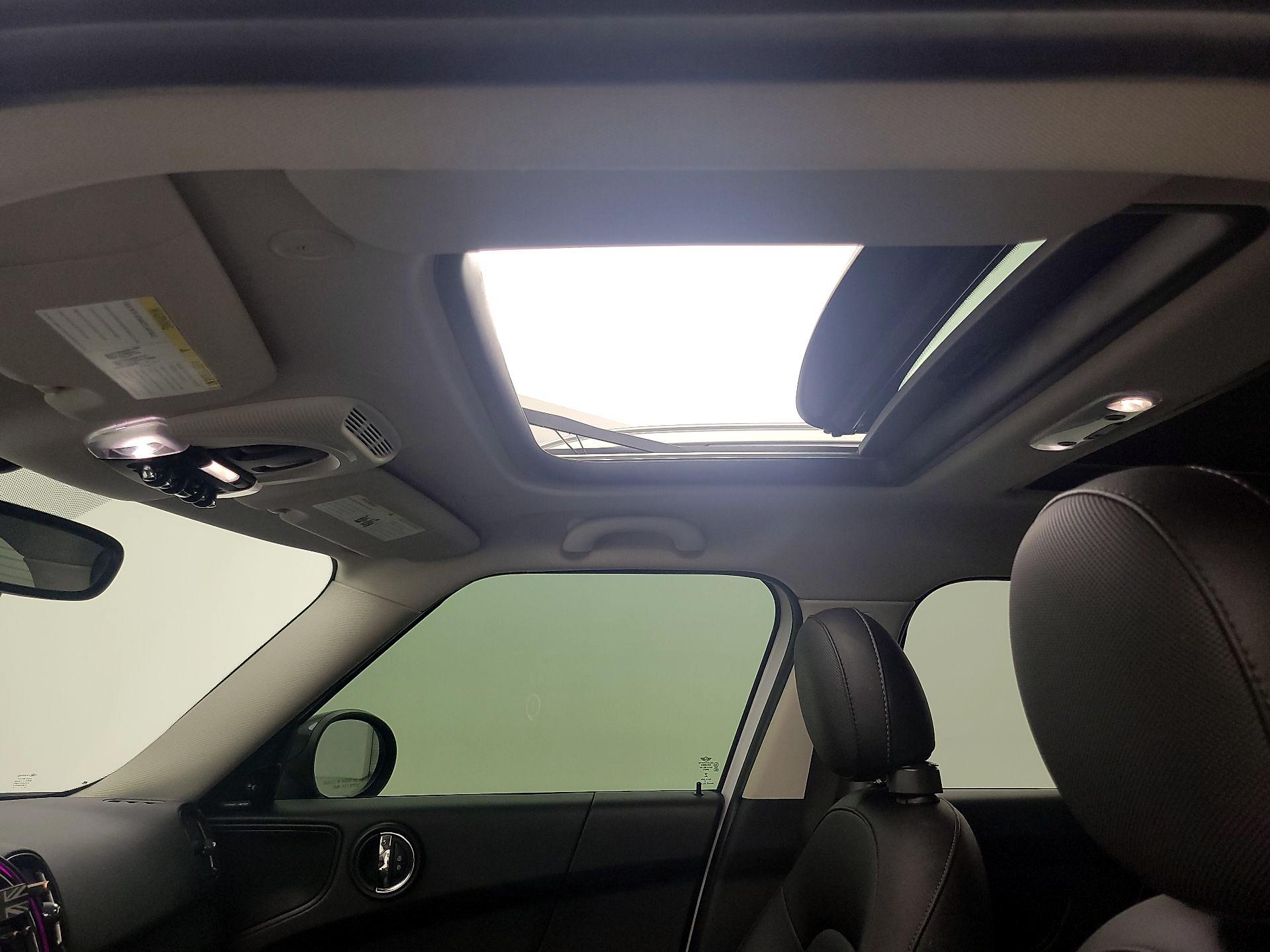 Thumbnail: 2018 MINI Cooper Countryman - 19