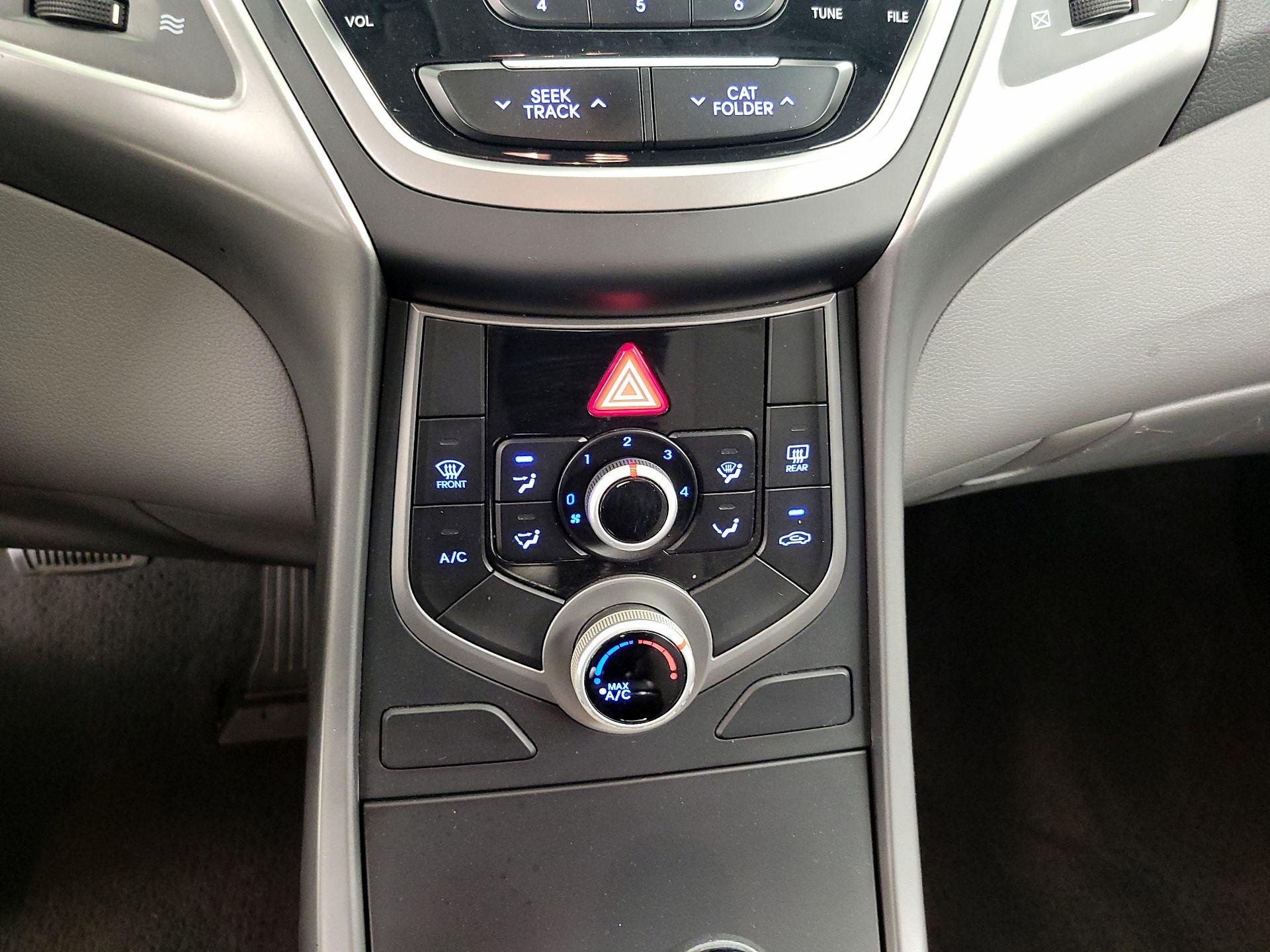 Thumbnail: 2015 Hyundai Elantra - 15