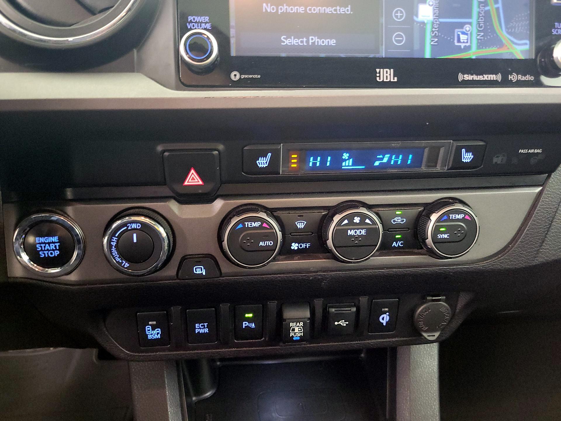 Thumbnail: 2022 Toyota Tacoma - 17