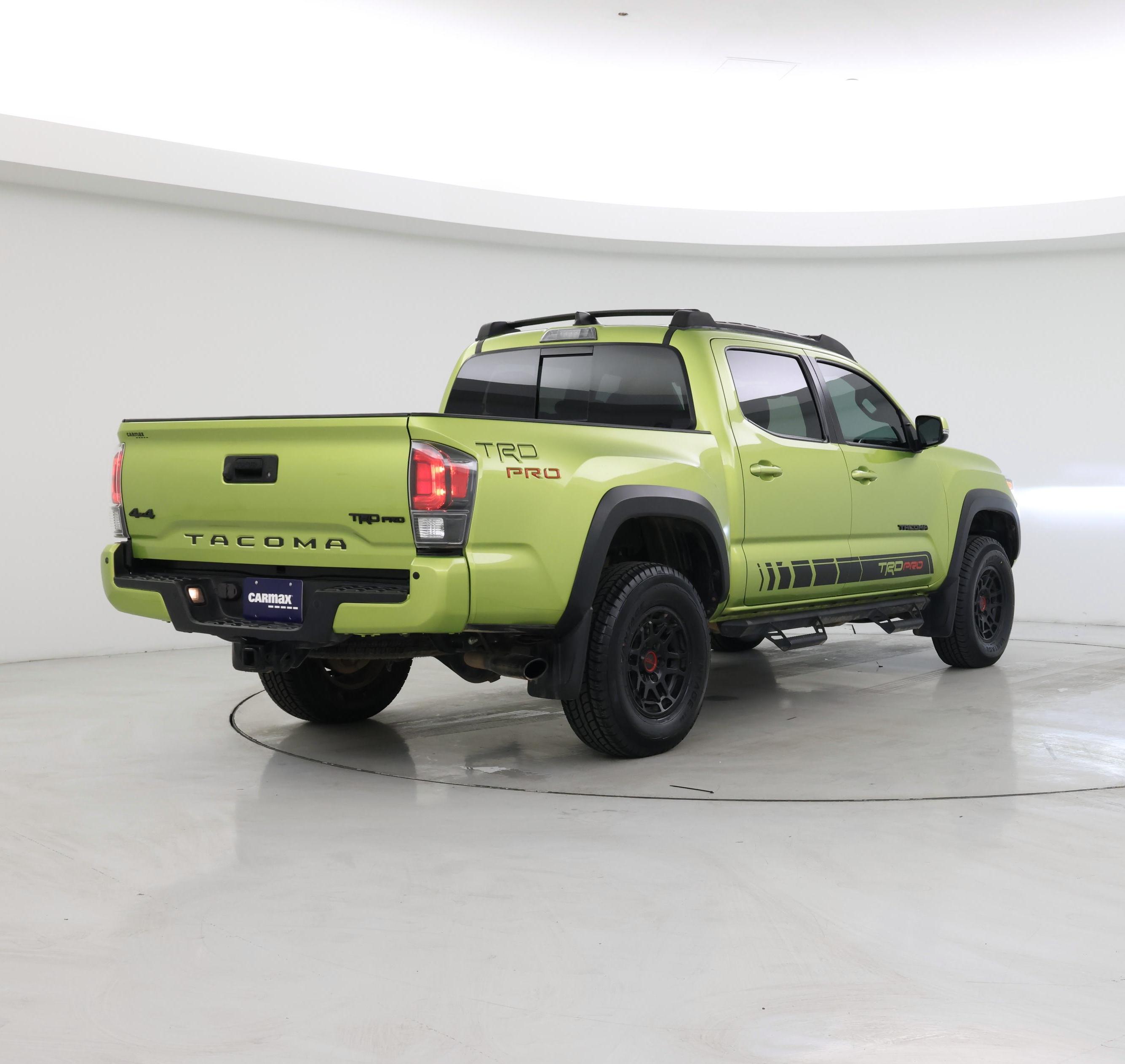 Thumbnail: 2022 Toyota Tacoma - 8