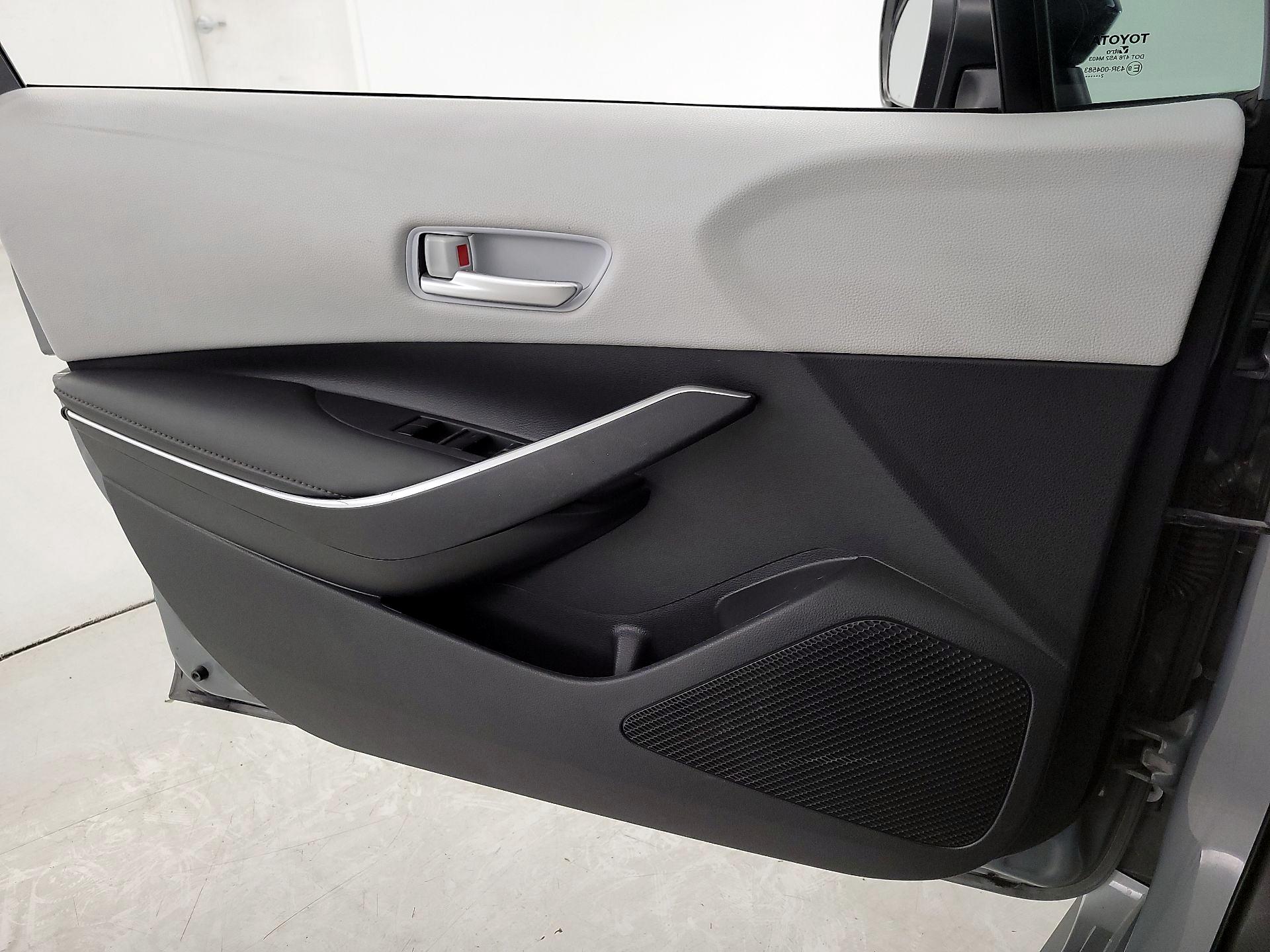 Thumbnail: 2022 Toyota Corolla - 12