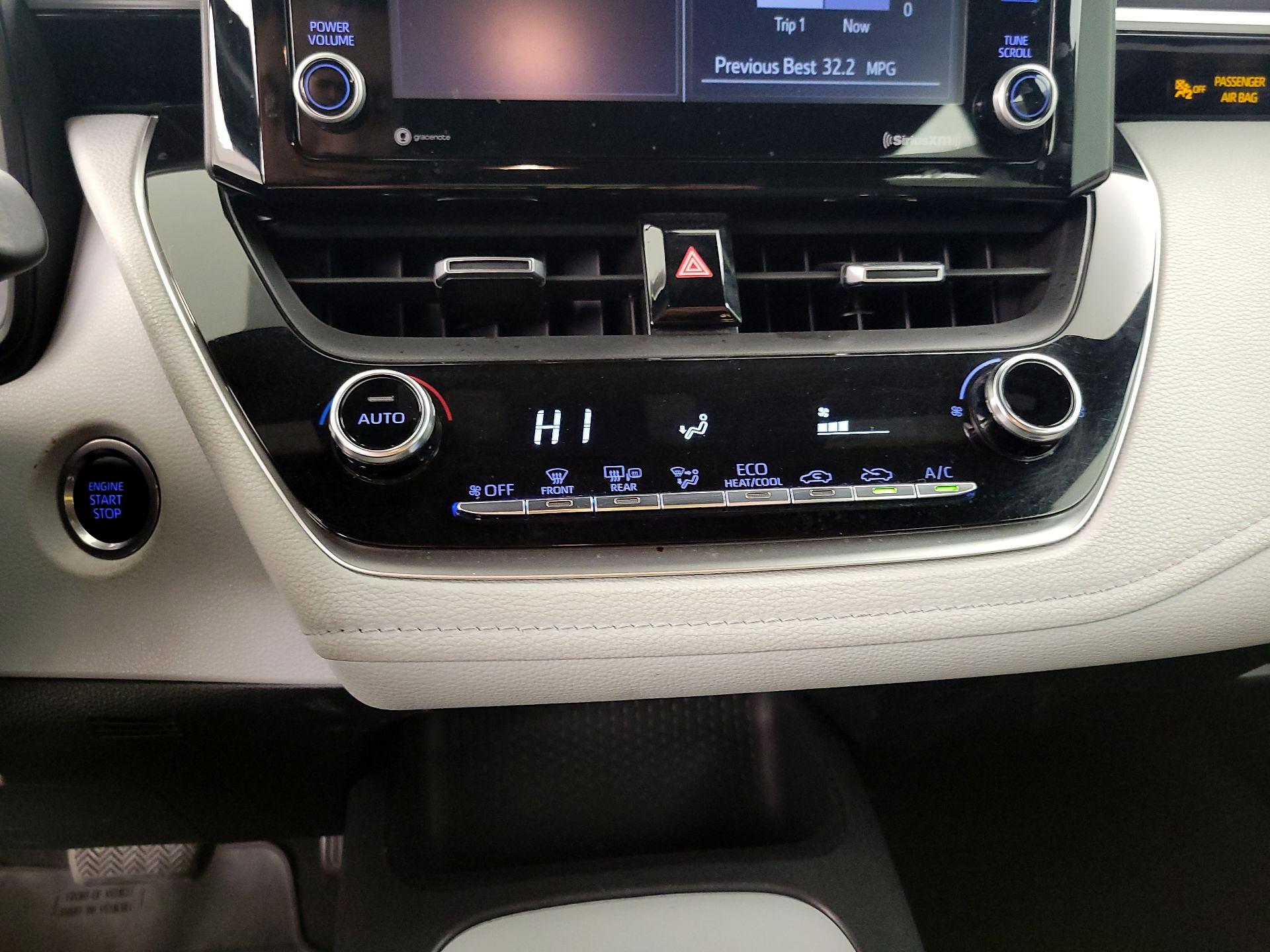 Thumbnail: 2022 Toyota Corolla - 16