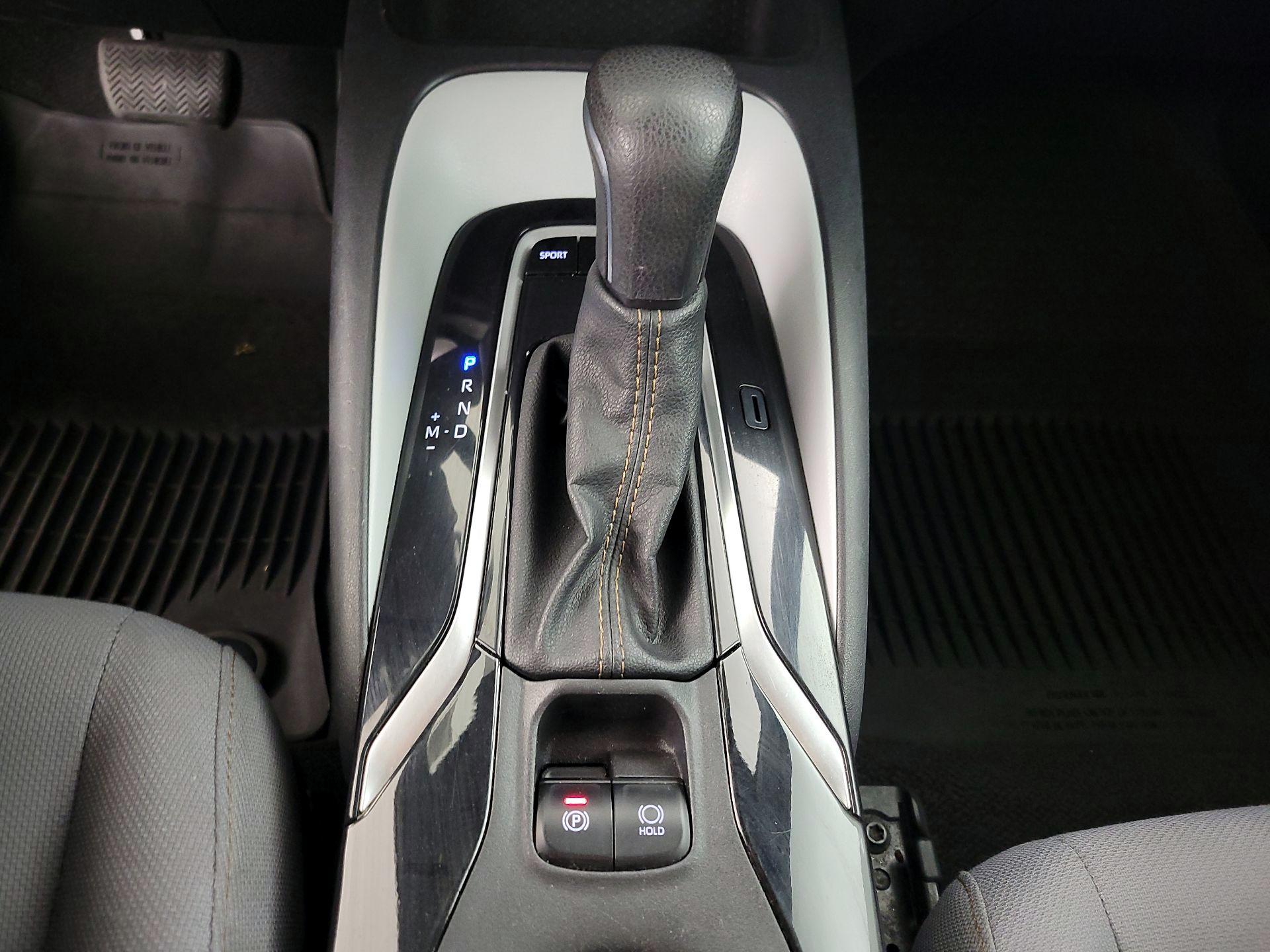 Thumbnail: 2022 Toyota Corolla - 17