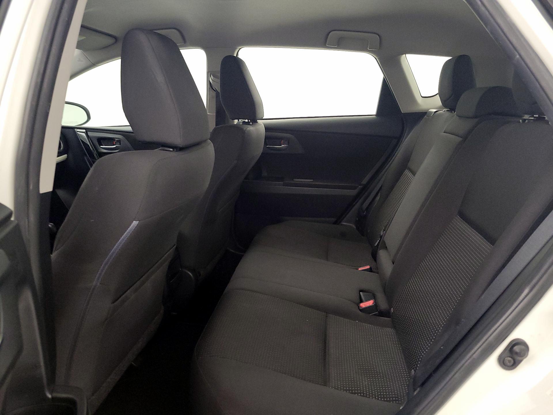 Thumbnail: 2017 Toyota Corolla iM - 19