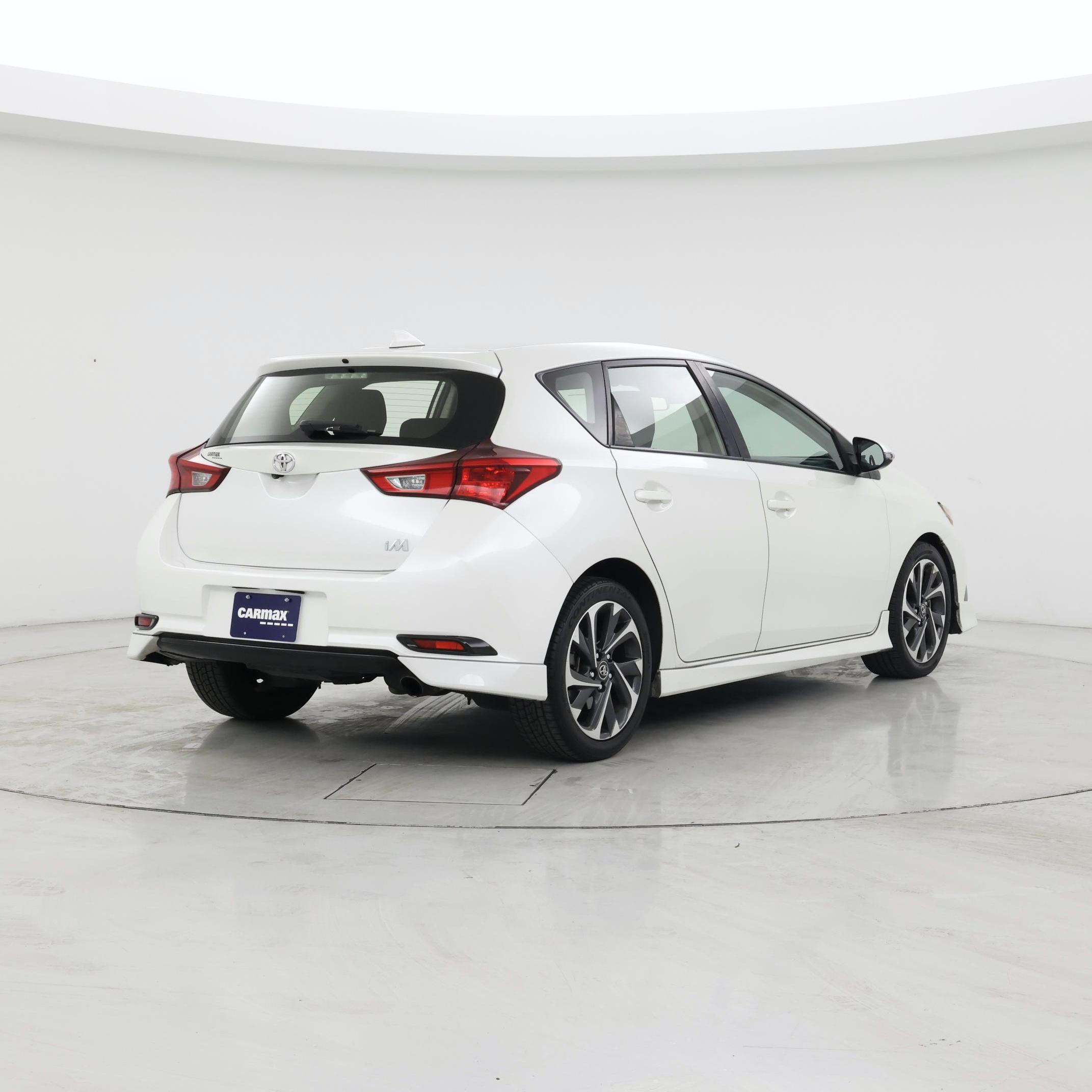 Thumbnail: 2017 Toyota Corolla iM - 8