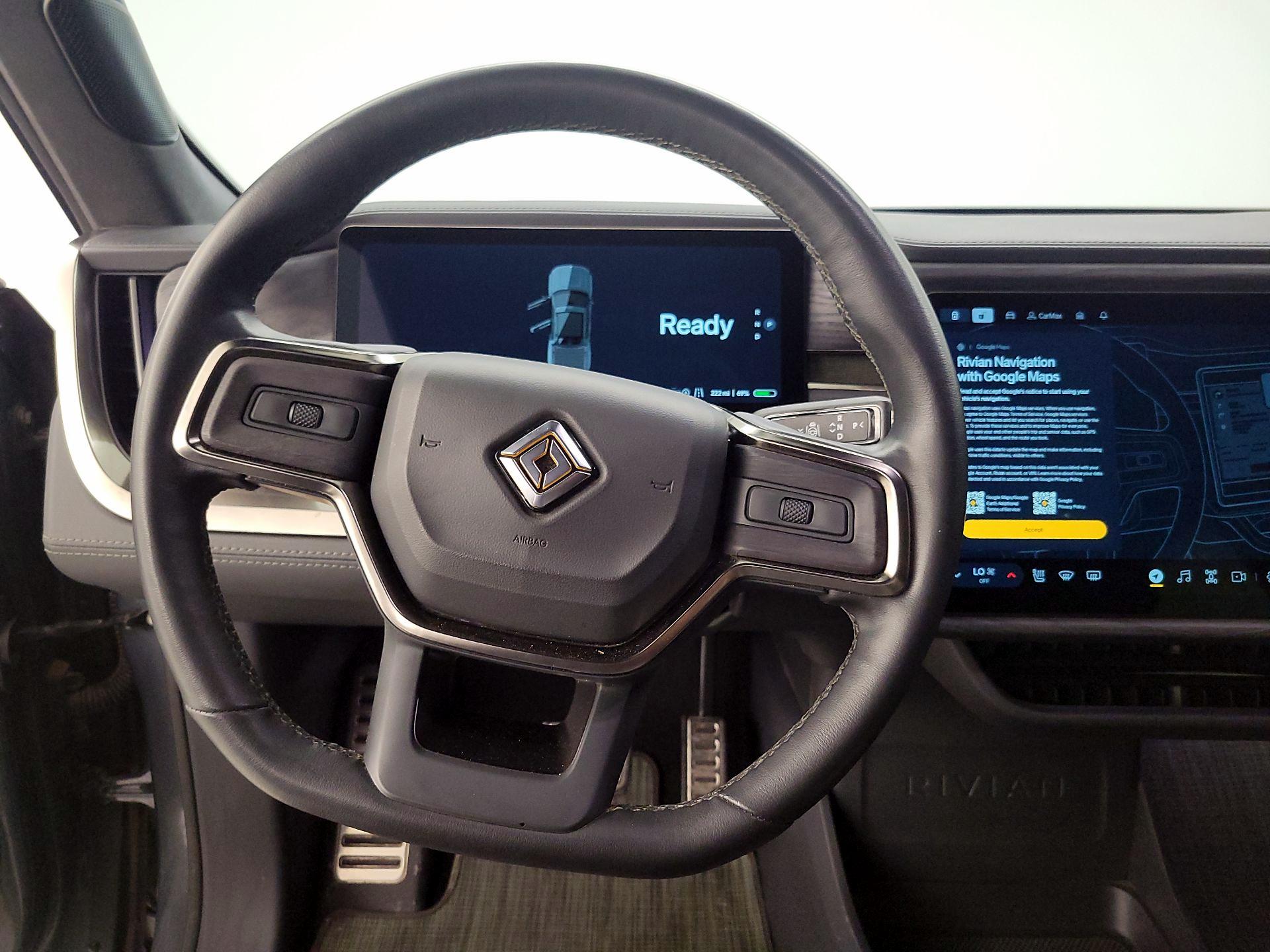 Thumbnail: 2022 Rivian R1T - 10