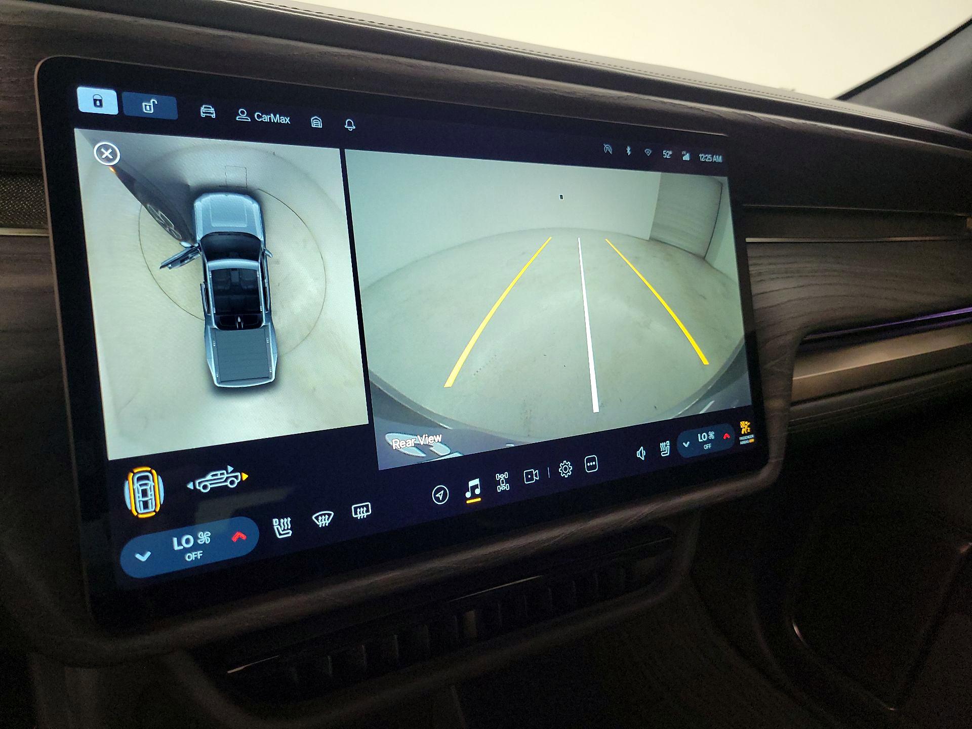 Thumbnail: 2022 Rivian R1T - 14