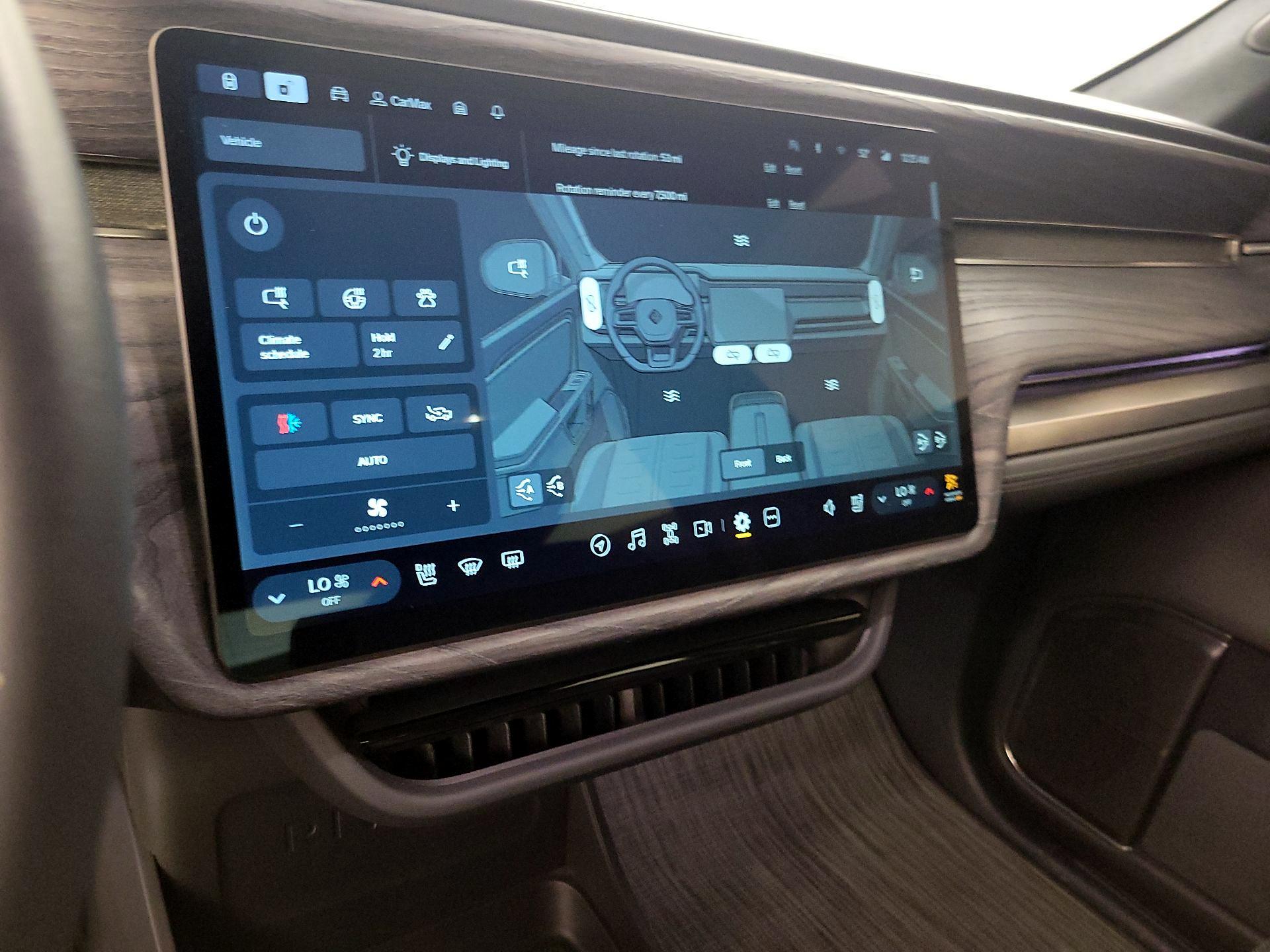 Thumbnail: 2022 Rivian R1T - 16