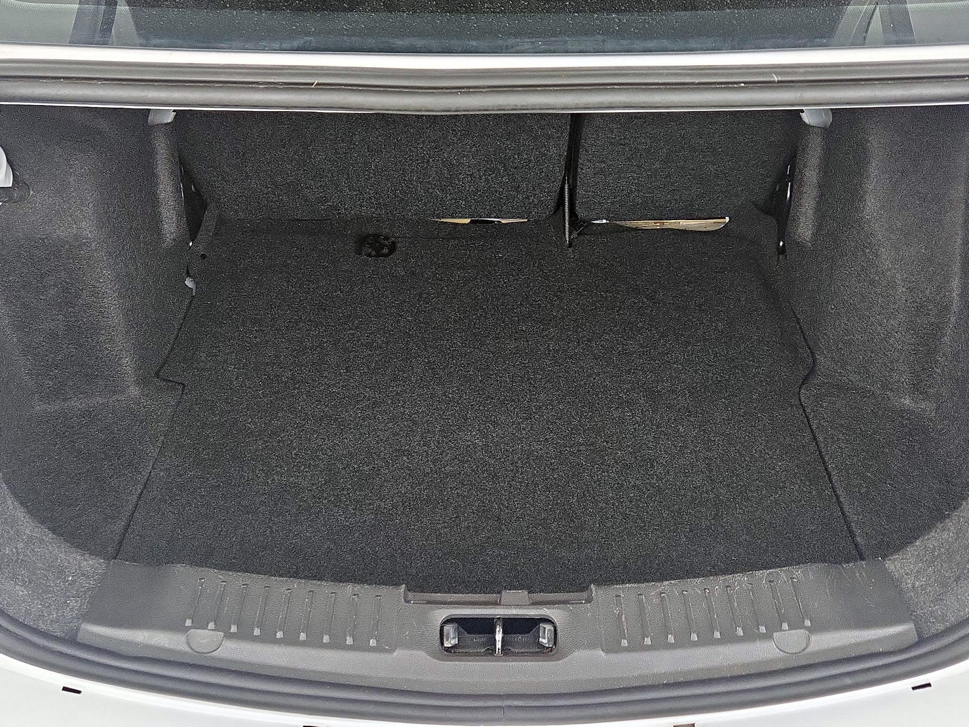 Thumbnail: 2017 Ford Fiesta - 19