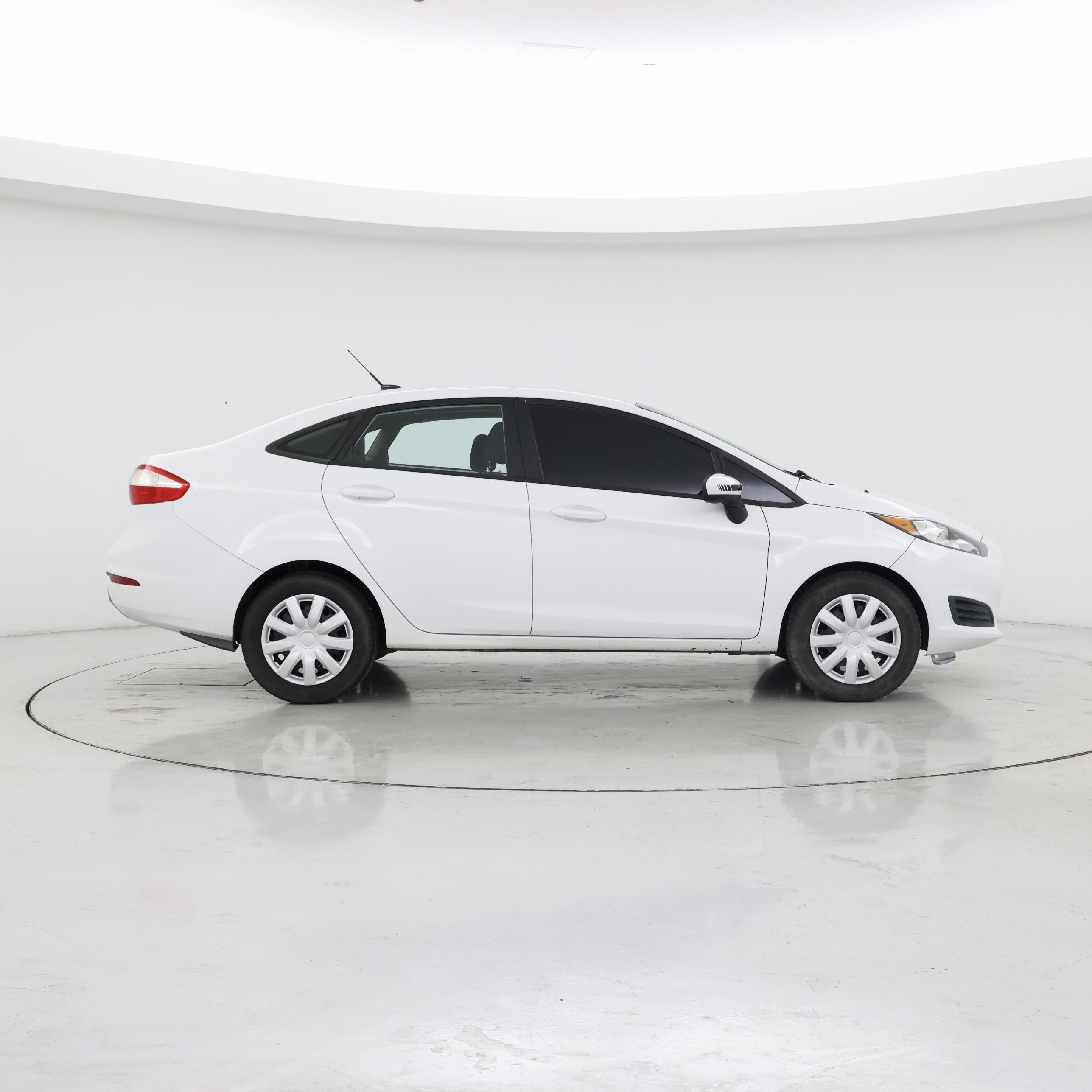 Thumbnail: 2017 Ford Fiesta - 7