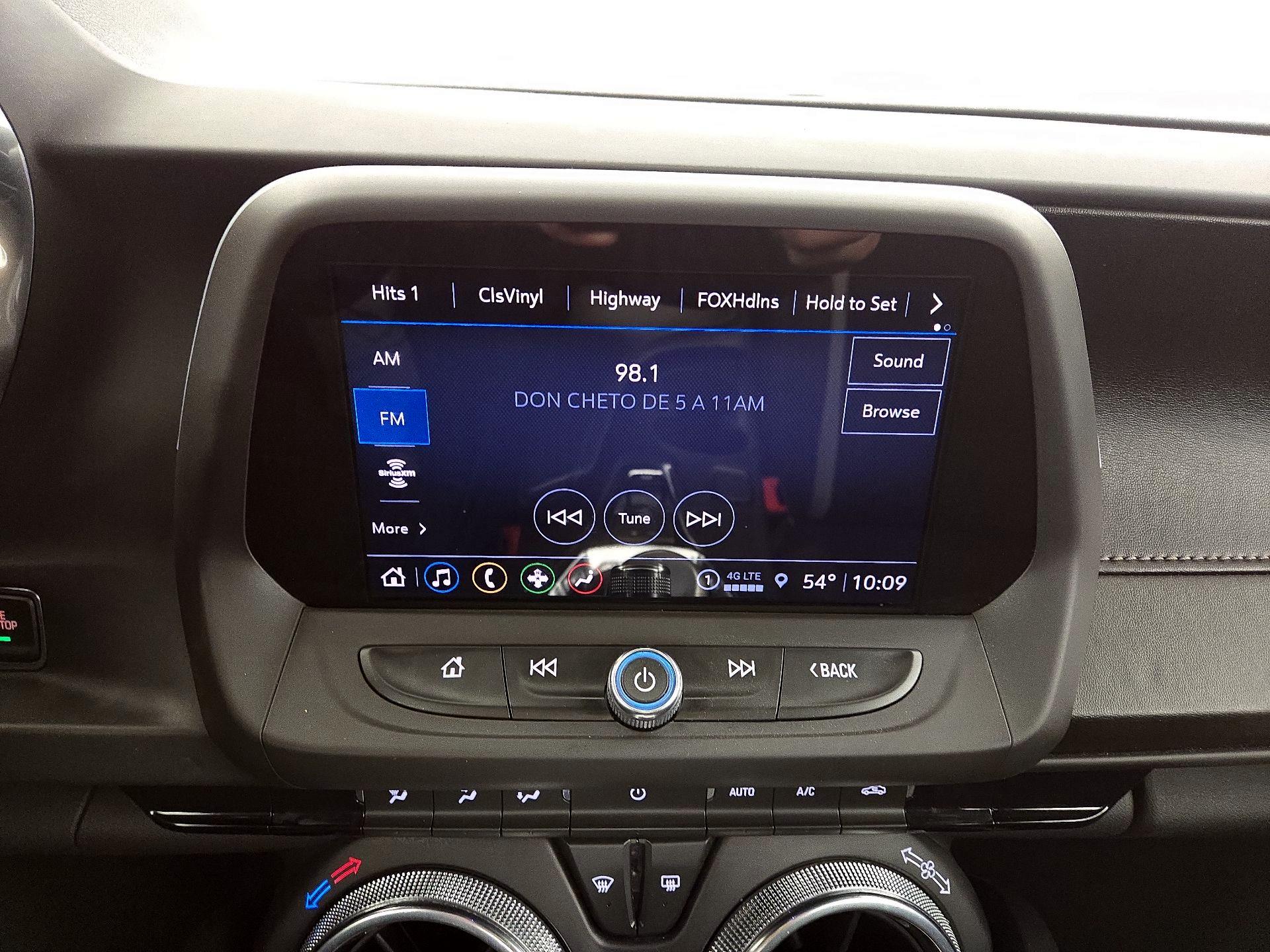 Thumbnail: 2022 Chevrolet Camaro - 15