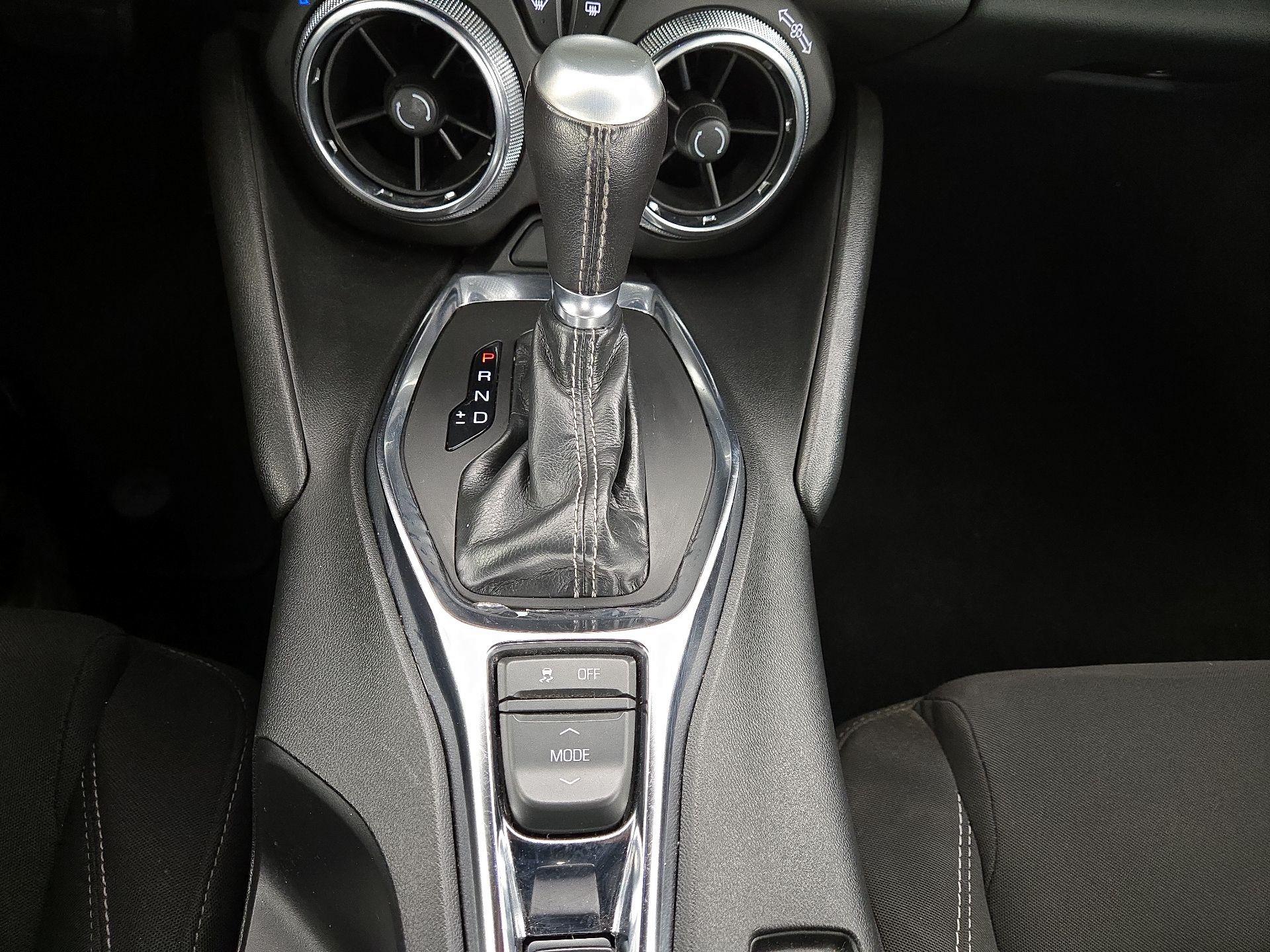 Thumbnail: 2022 Chevrolet Camaro - 17