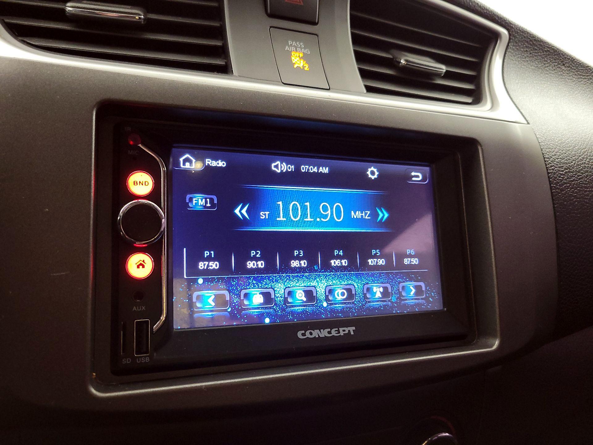 Thumbnail: 2017 Nissan Sentra - 14