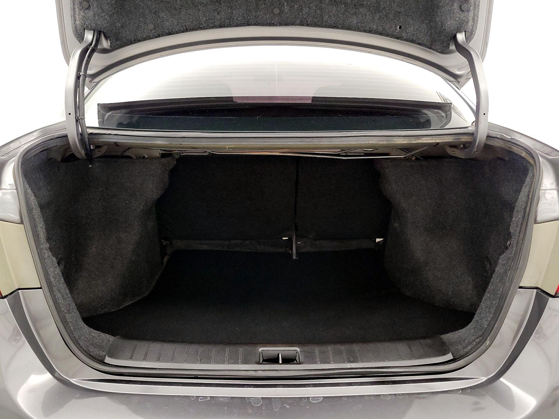 Thumbnail: 2017 Nissan Sentra - 19