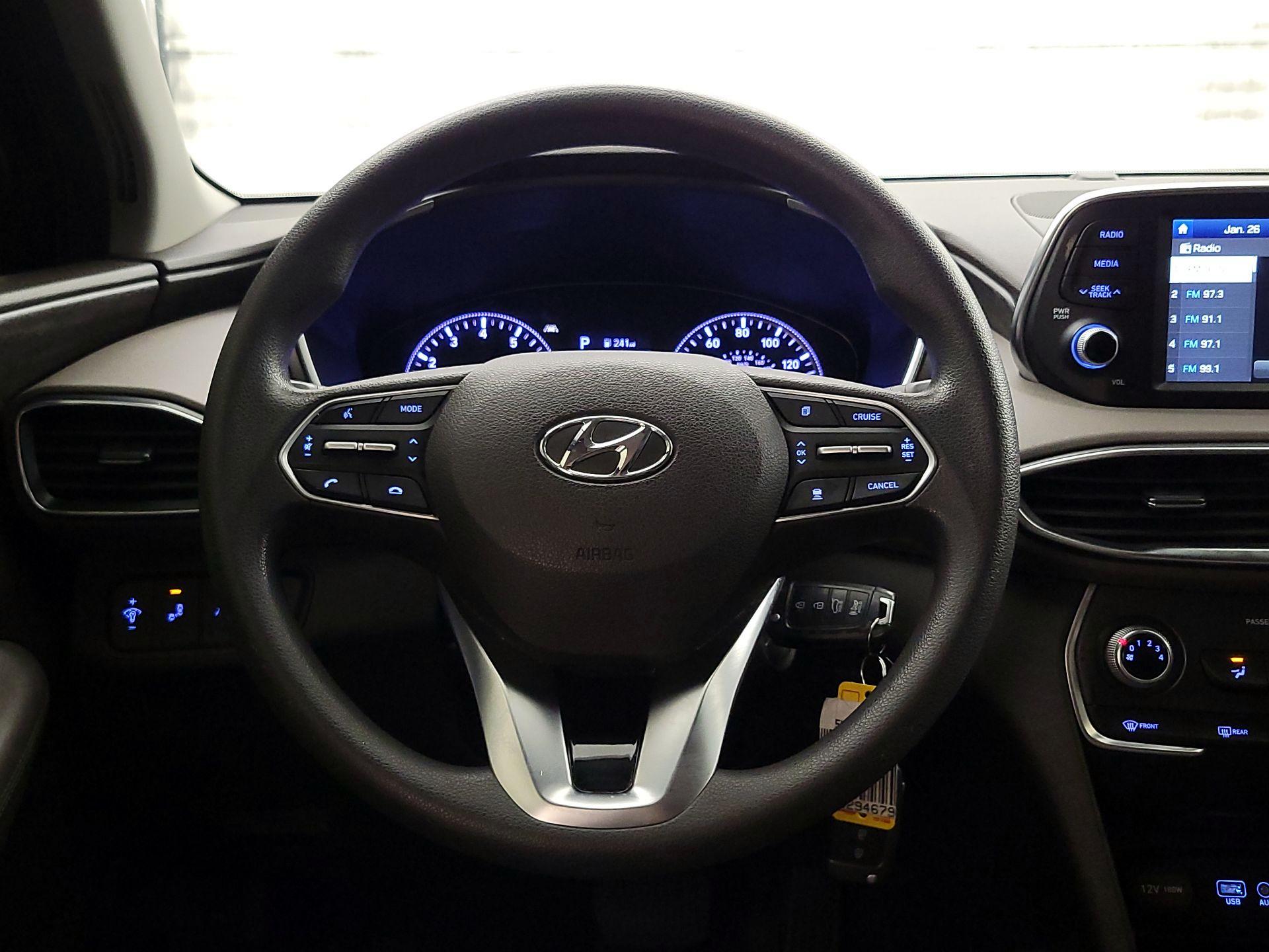 Thumbnail: 2019 Hyundai Santa Fe - 10