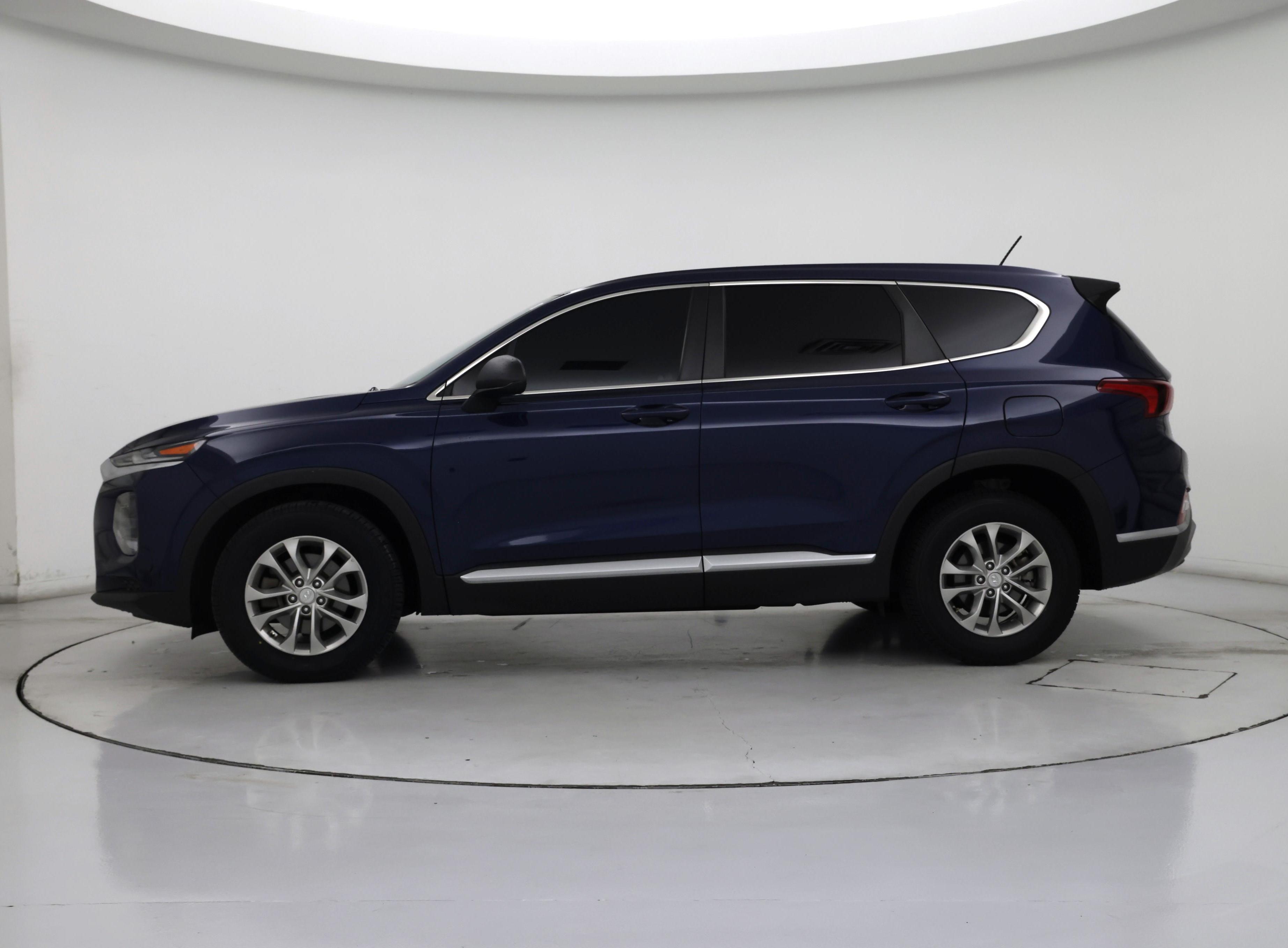 Thumbnail: 2019 Hyundai Santa Fe - 3