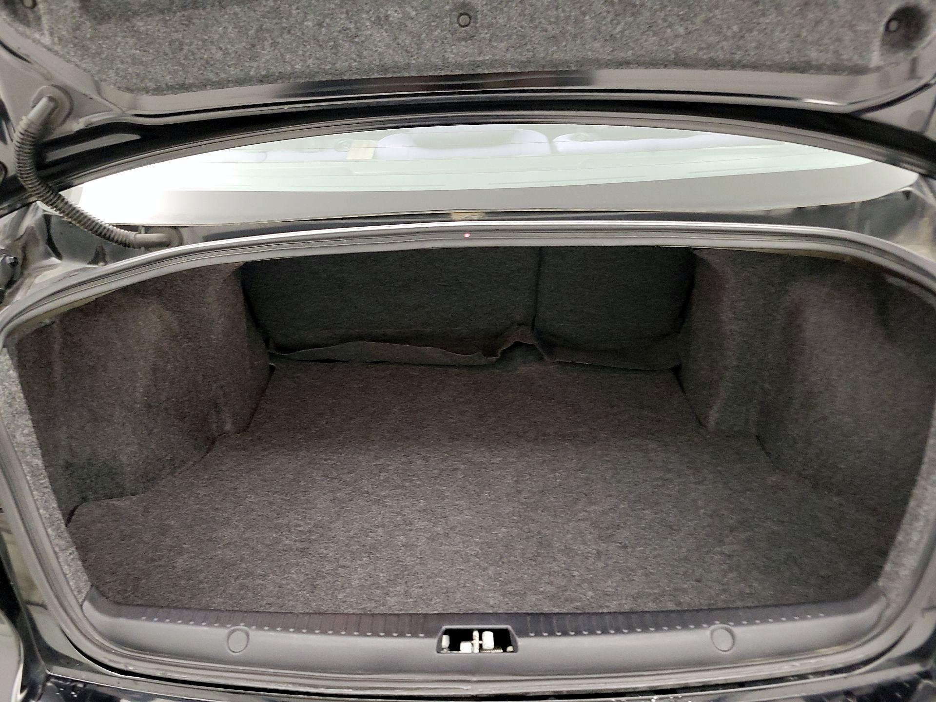 Thumbnail: 2014 Mitsubishi Lancer - 19