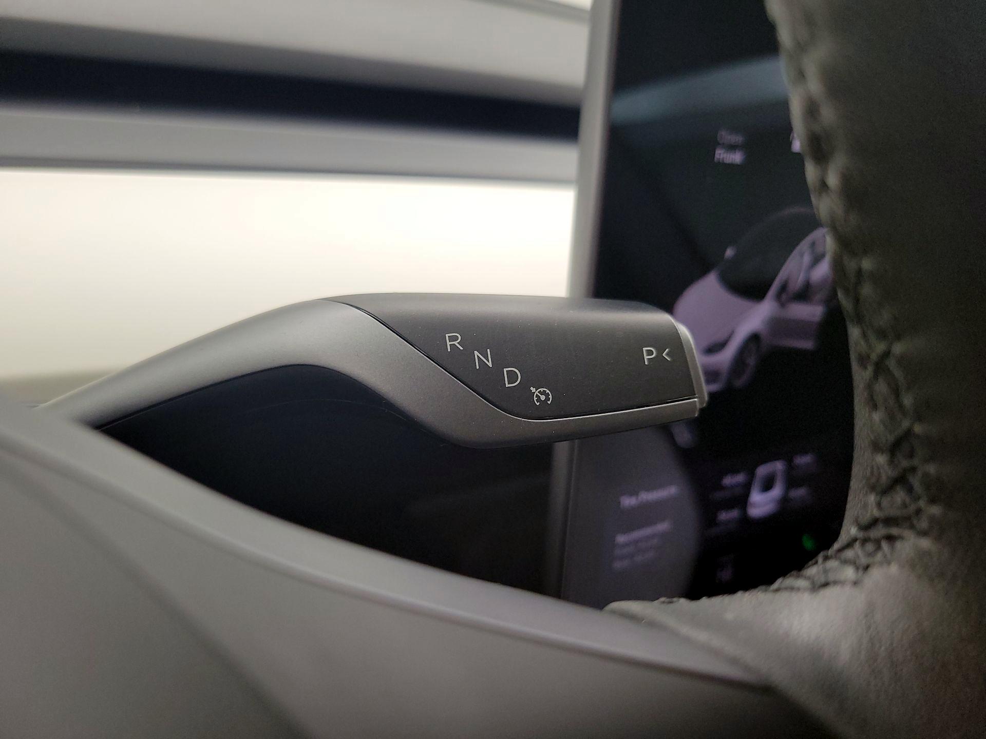 Thumbnail: 2022 Tesla Model 3 - 17