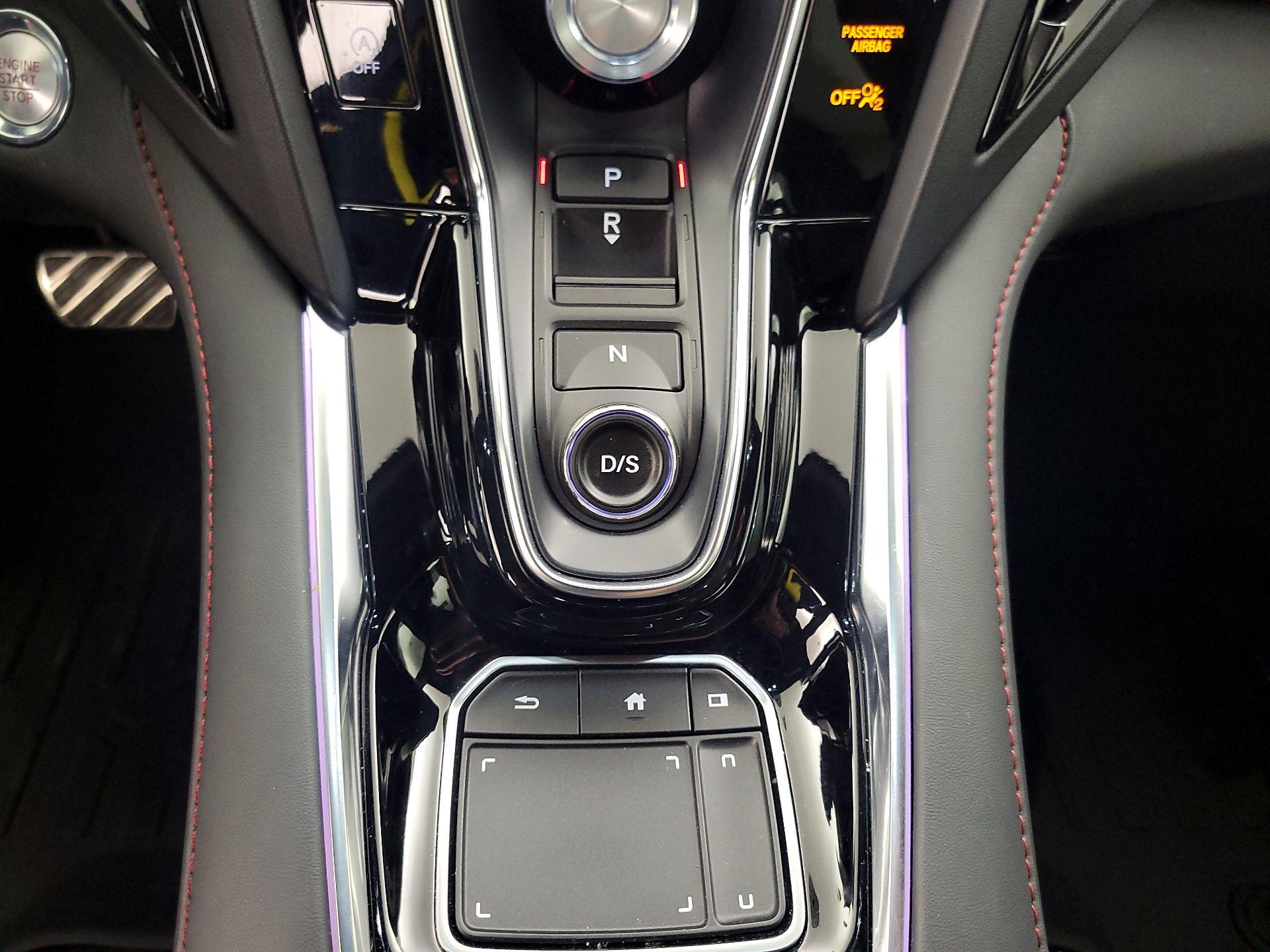 Thumbnail: 2023 Acura RDX - 18