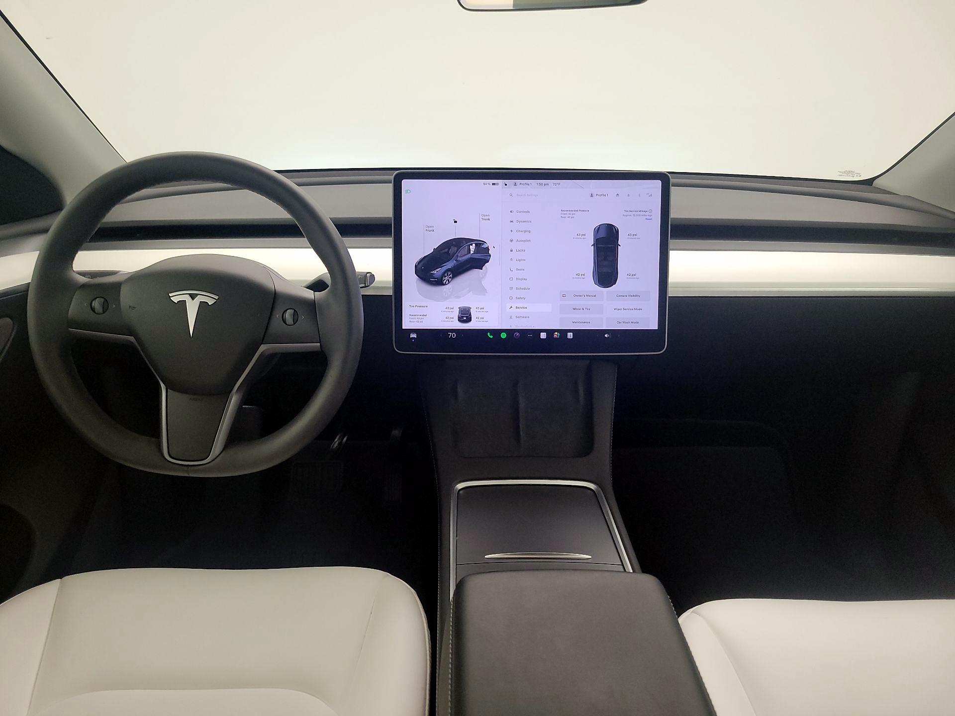 Thumbnail: 2024 Tesla Model Y - 9