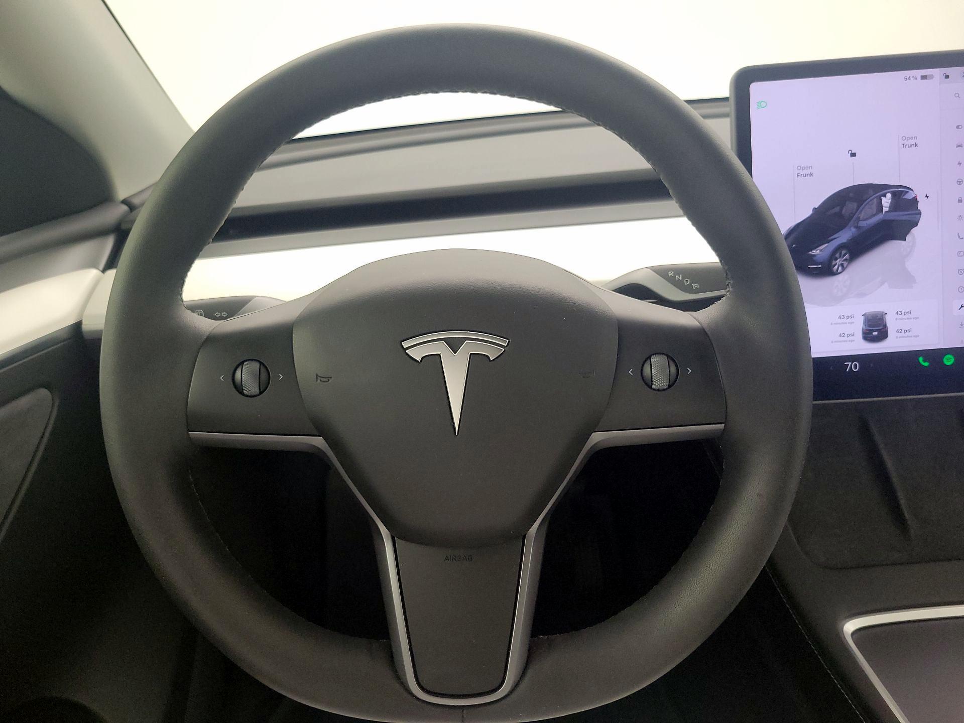 Thumbnail: 2024 Tesla Model Y - 10