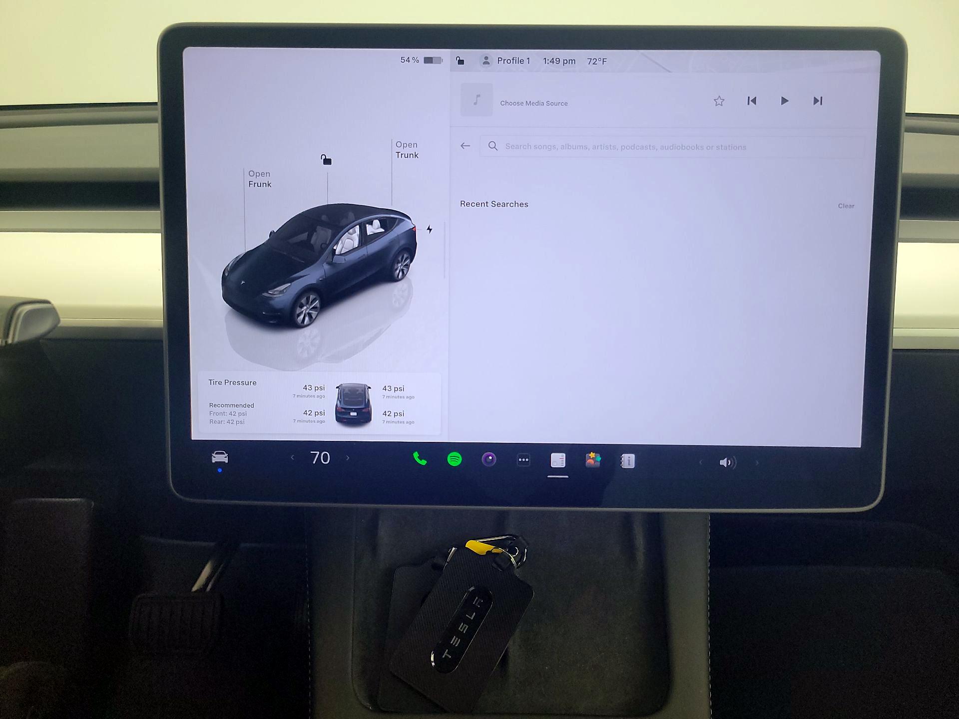 Thumbnail: 2024 Tesla Model Y - 15