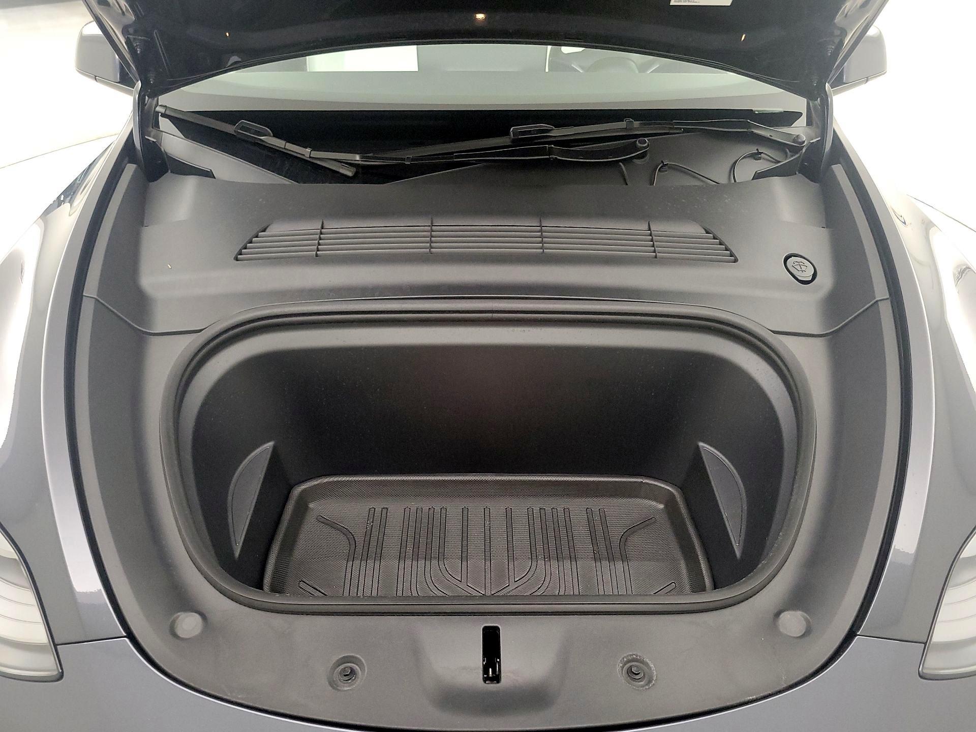 Thumbnail: 2024 Tesla Model Y - 20