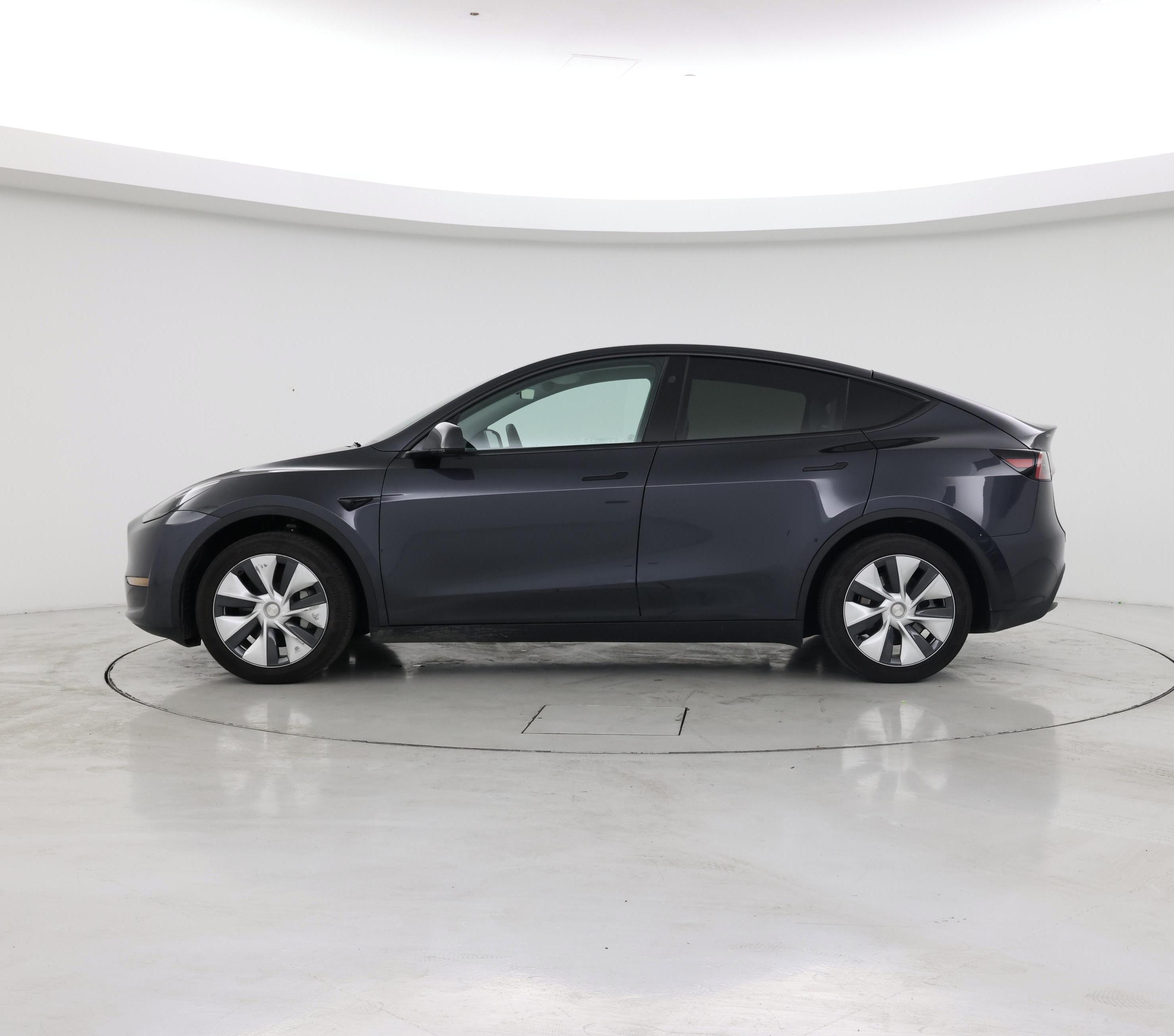 Thumbnail: 2024 Tesla Model Y - 3