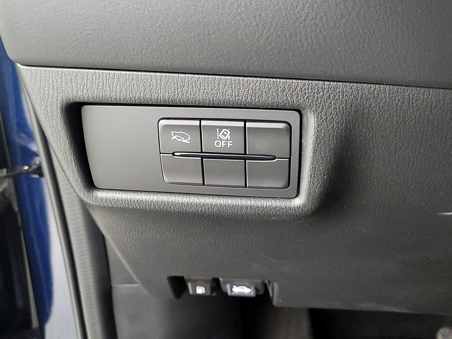 Thumbnail: 2023 Mazda CX-5 - 13