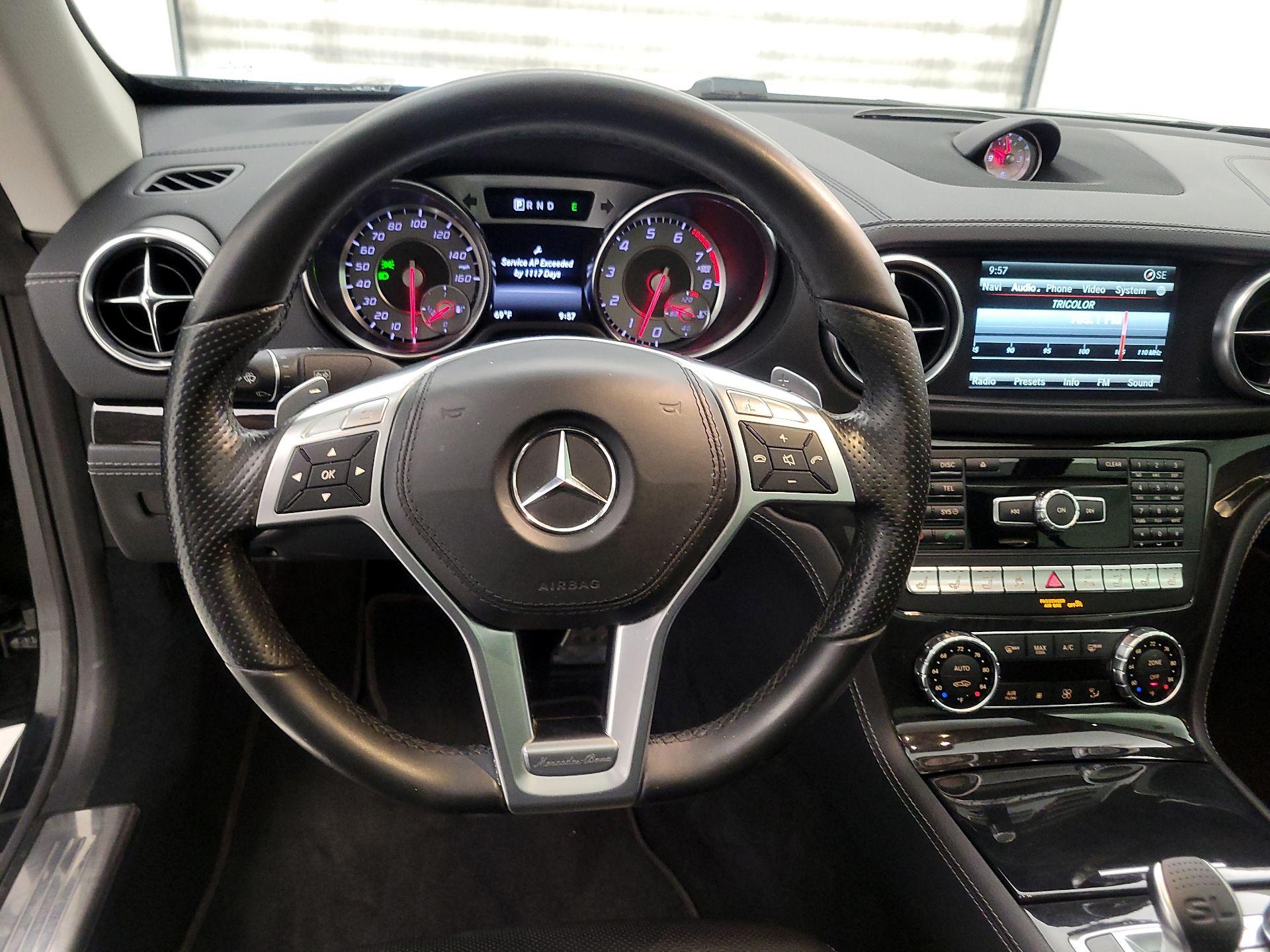 Thumbnail: 2016 Mercedes-Benz SL-Class - 10