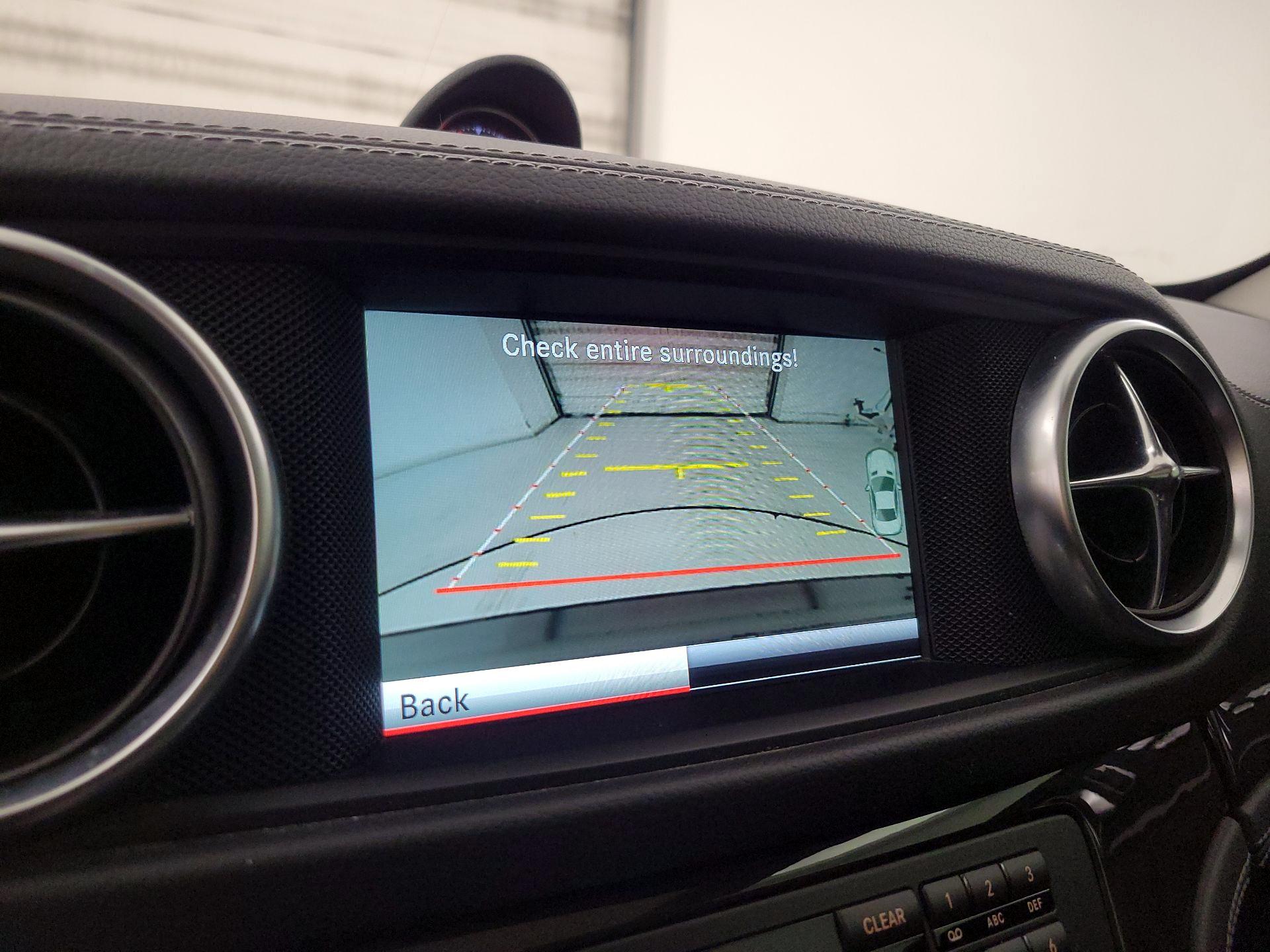 Thumbnail: 2016 Mercedes-Benz SL-Class - 14