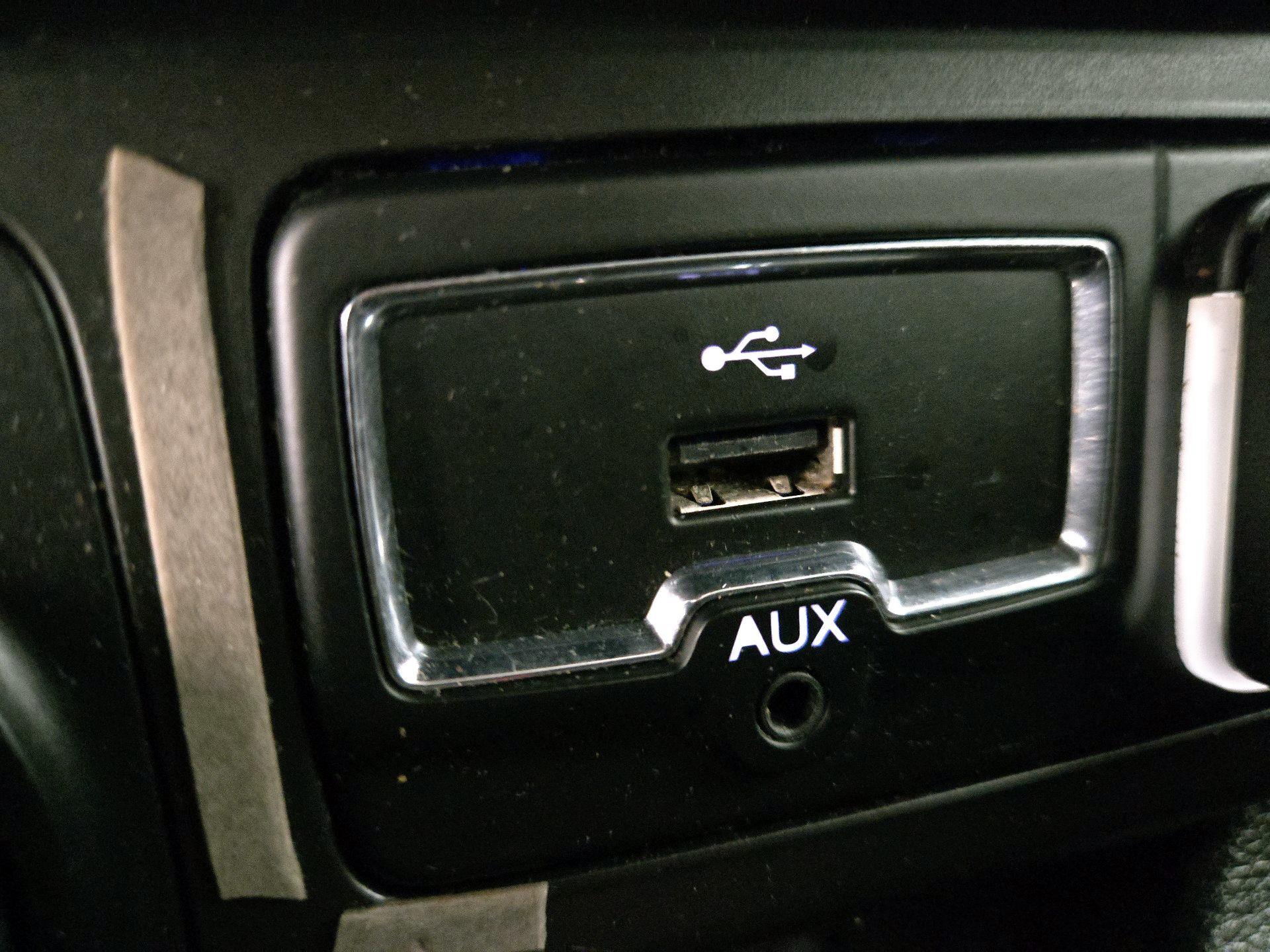 Thumbnail: 2020 Jeep Renegade - 18